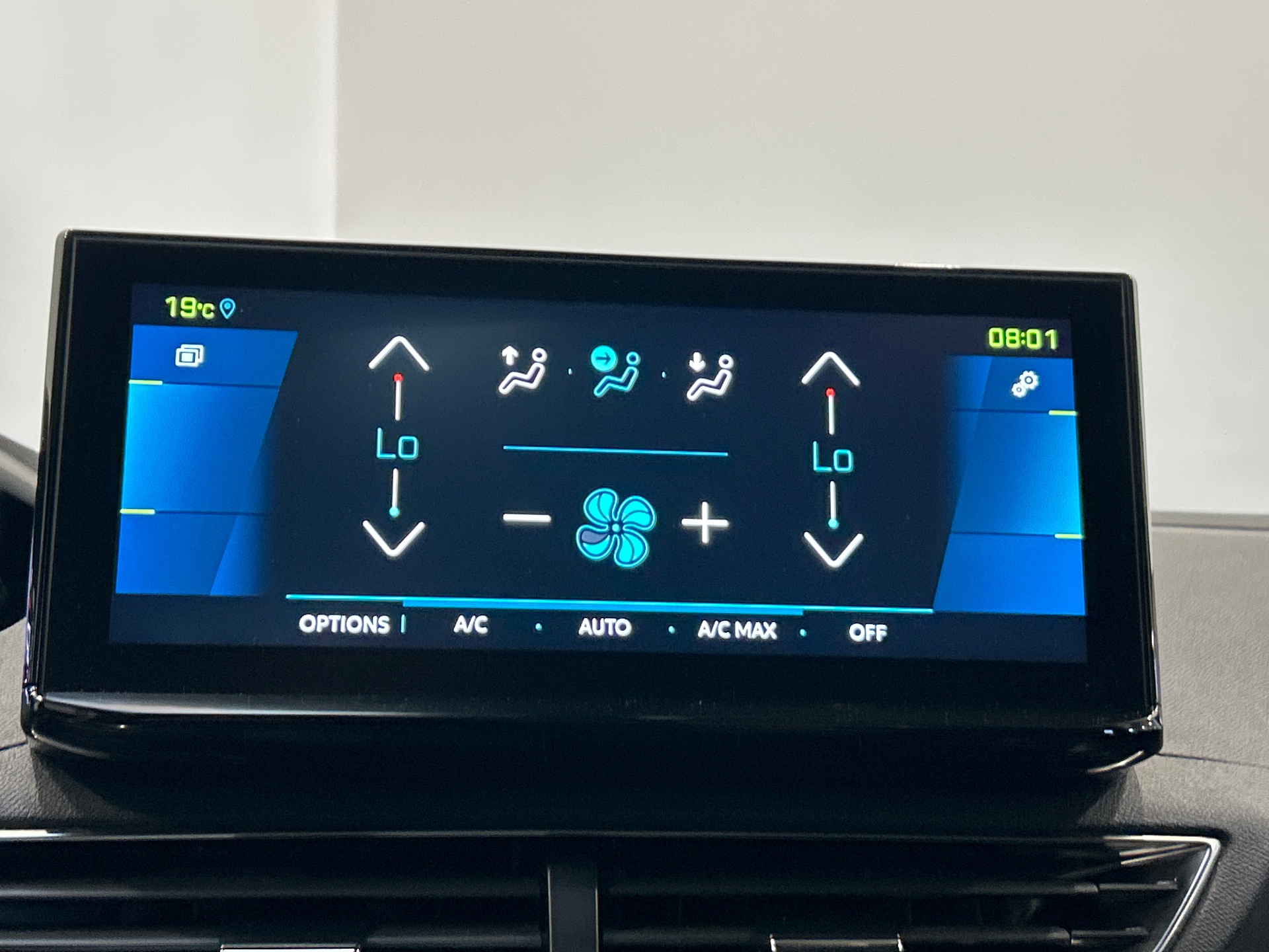 PEUGEOT 3008 GT Plug-in Hybrid 225 e-EAT8