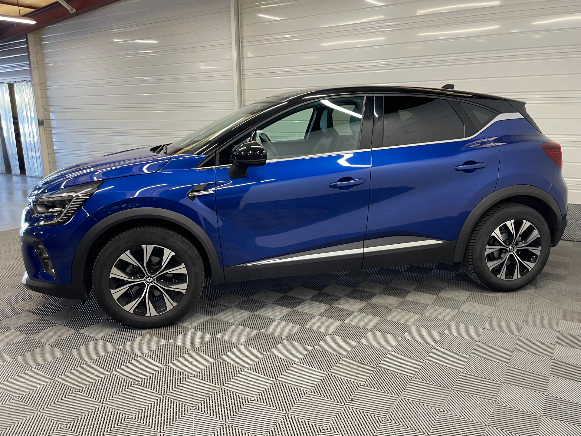 RENAULT CAPTUR TCe 90 Techno