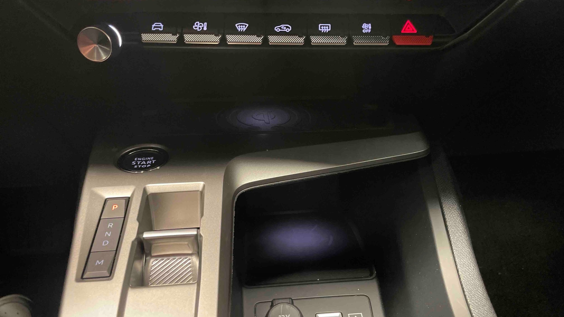 PEUGEOT 408 Allure Hybrid 145 ch e-DCS6