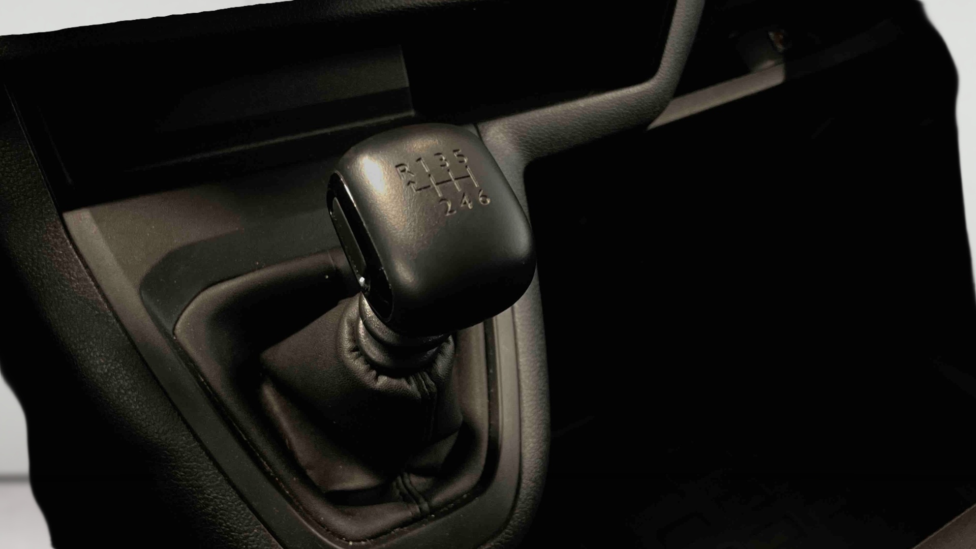 PEUGEOT EXPERT FOURGON Fourgon Taille M BlueHDi 120 S&S BVM6