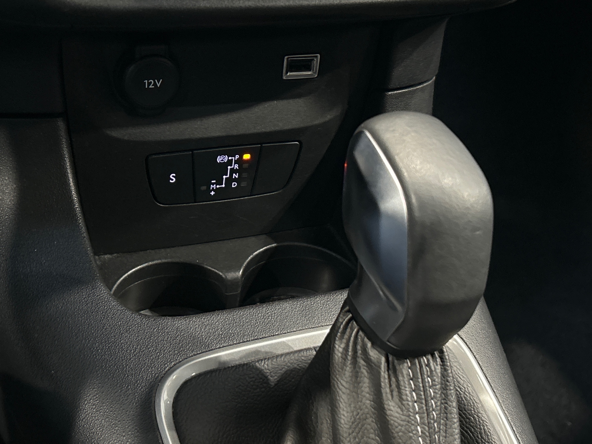 CITROEN C3 PURETECH 110 S&S EAT6 MAX