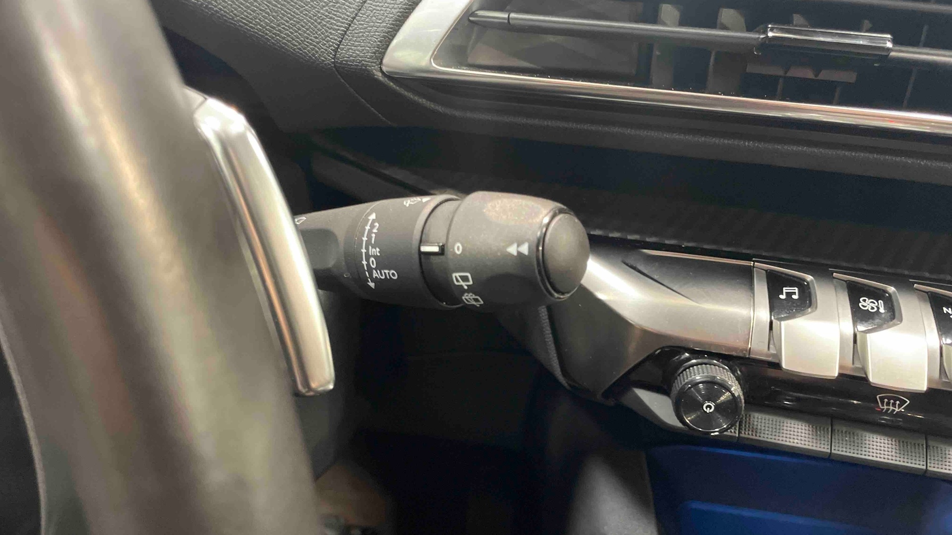 PEUGEOT 3008 BlueHDi 130ch S&S EAT8 Style