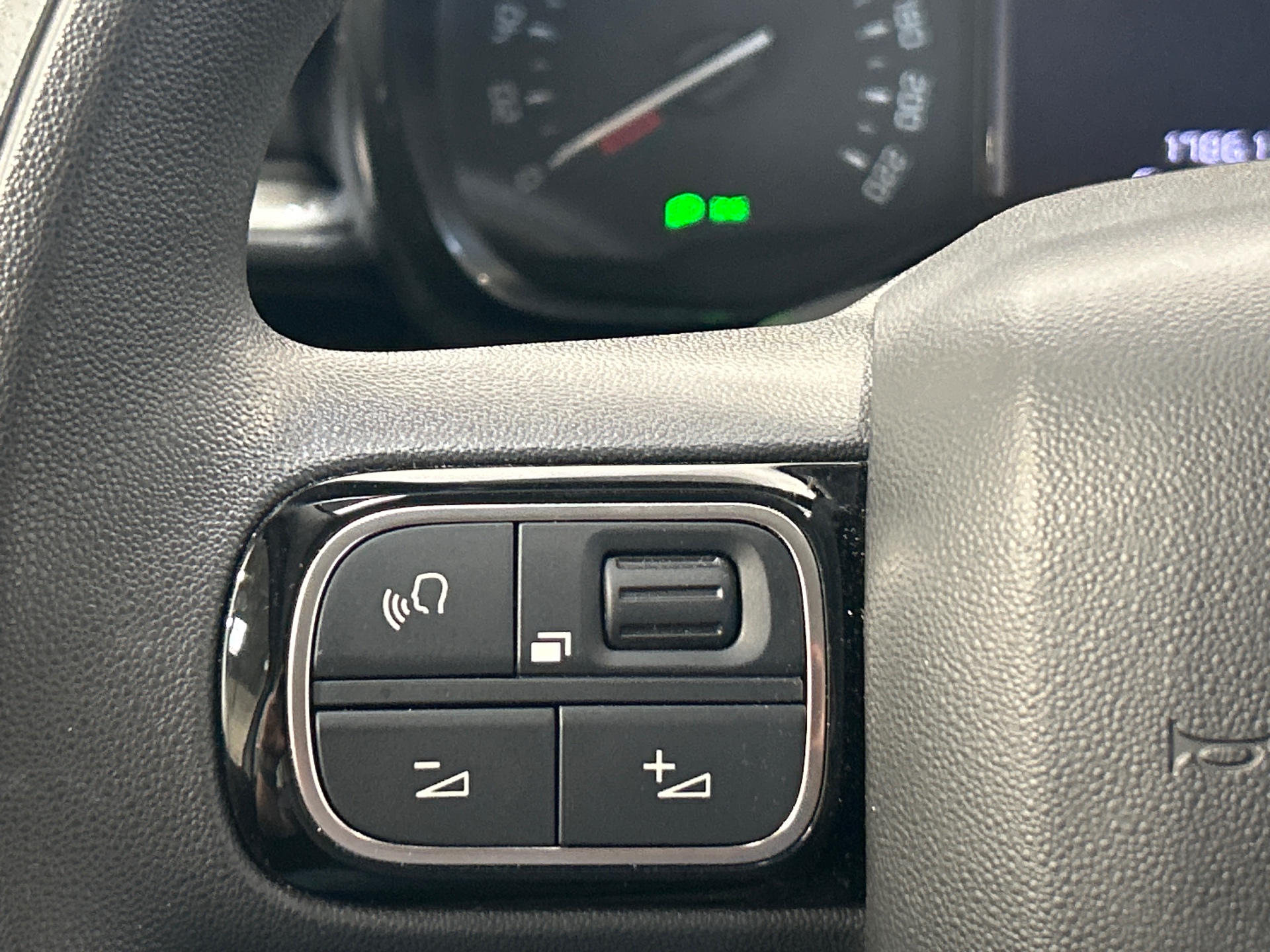 CITROEN C3 PTECH 110 S&S BVM6 C SERIES