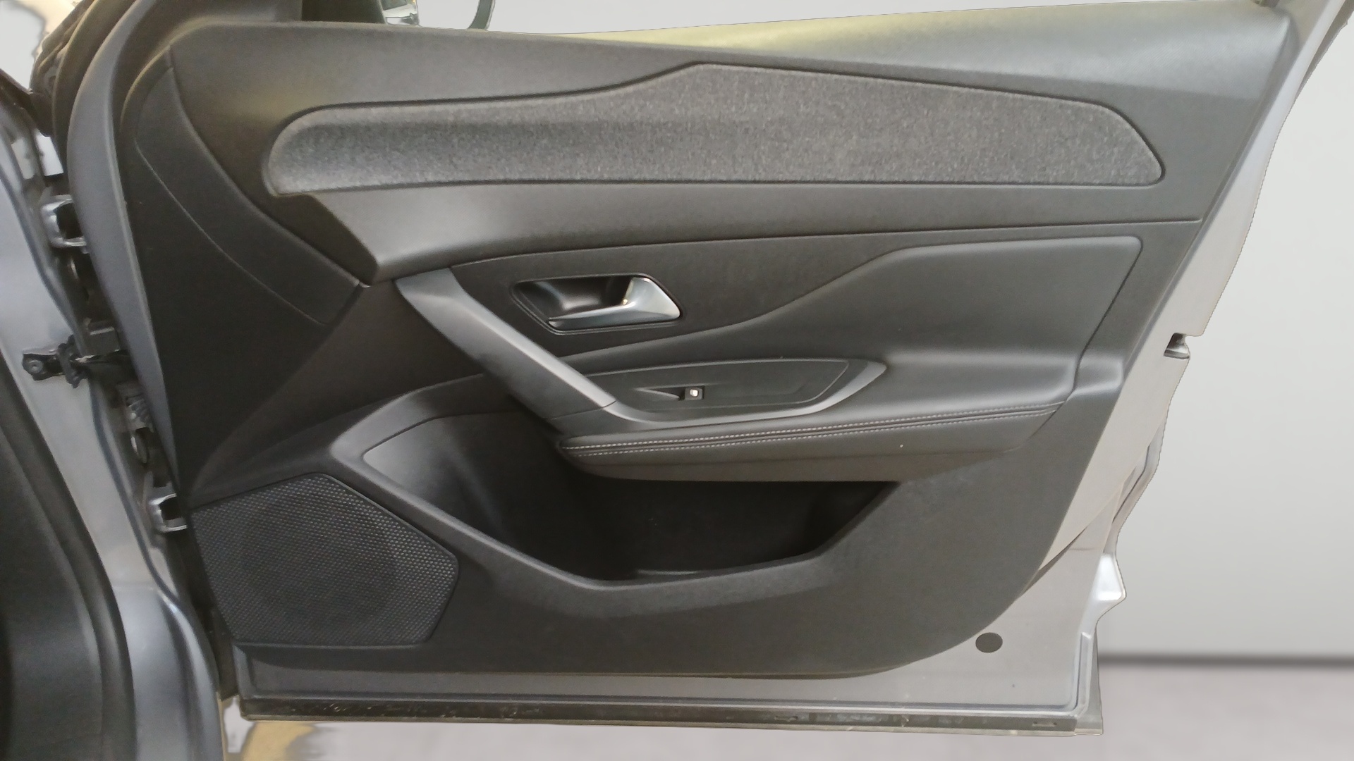 PEUGEOT 408 PureTech 130 ch S&S EAT8 Allure - 5P