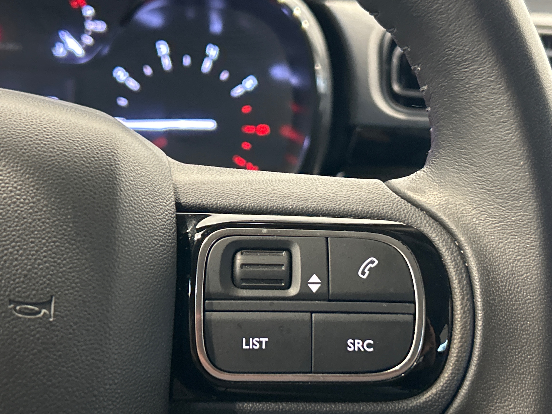CITROEN C3 PURETECH 110 S&S EAT6 MAX