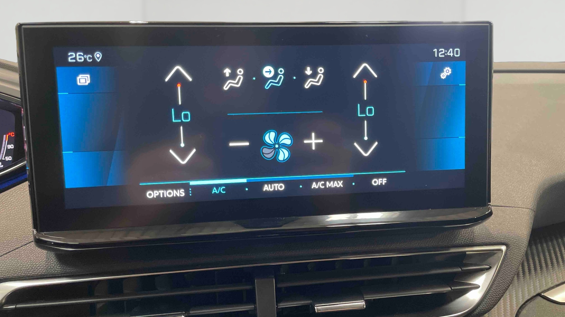 PEUGEOT 3008 BlueHDi 130ch S&S EAT8 Style