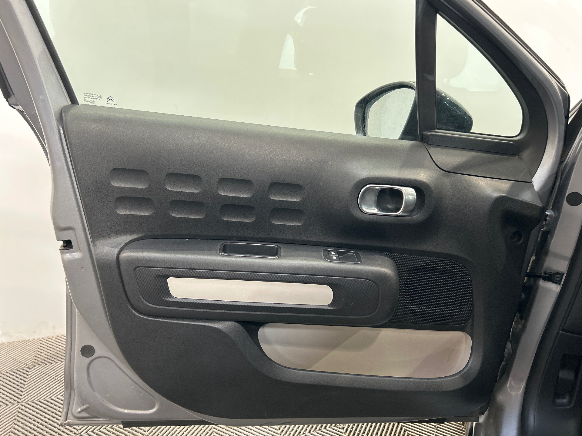 CITROEN C3 BlueHDi 100 S&S BVM6 C-Series