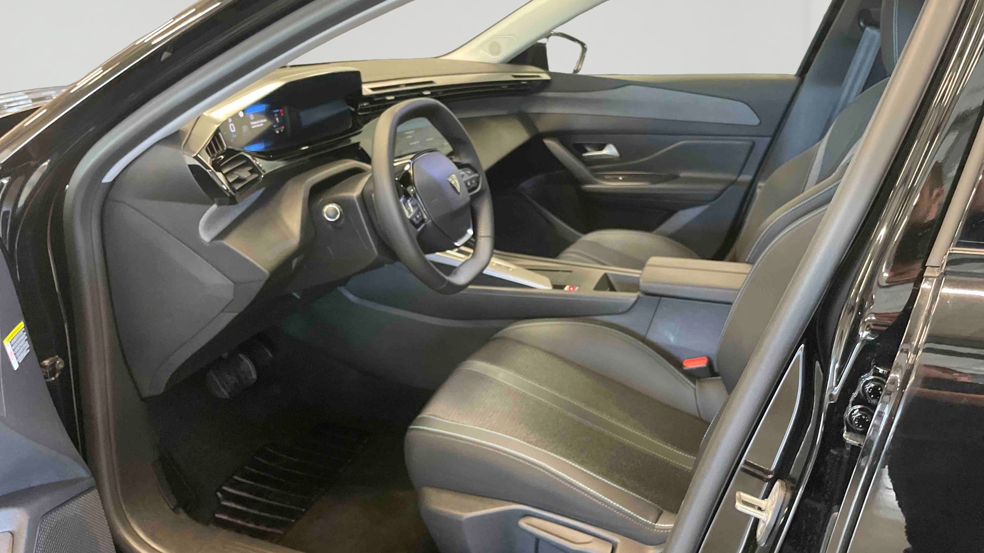 PEUGEOT 308 SW SW Allure Hybrid 145 ch e-DCS6