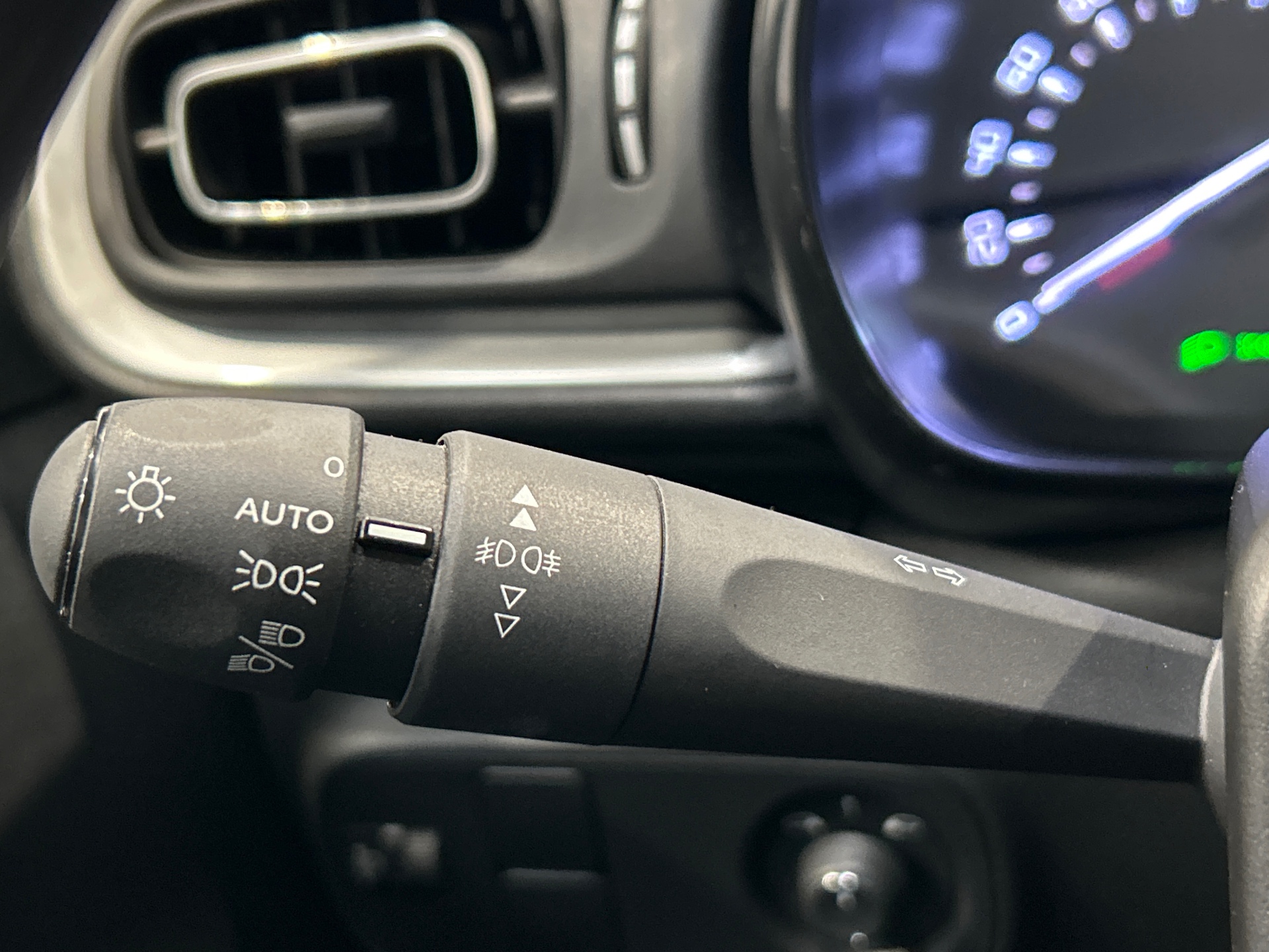 CITROEN C3 PT83 S&S BVM SHINE