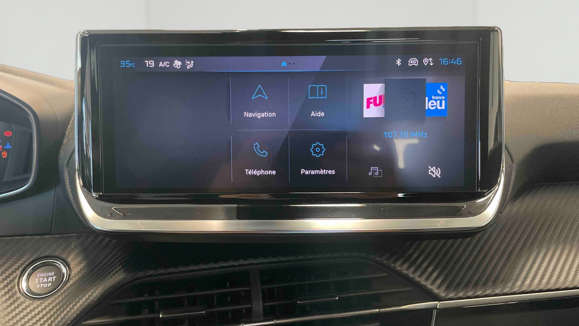 PEUGEOT 2008 ALLURE 100 CH BVM6