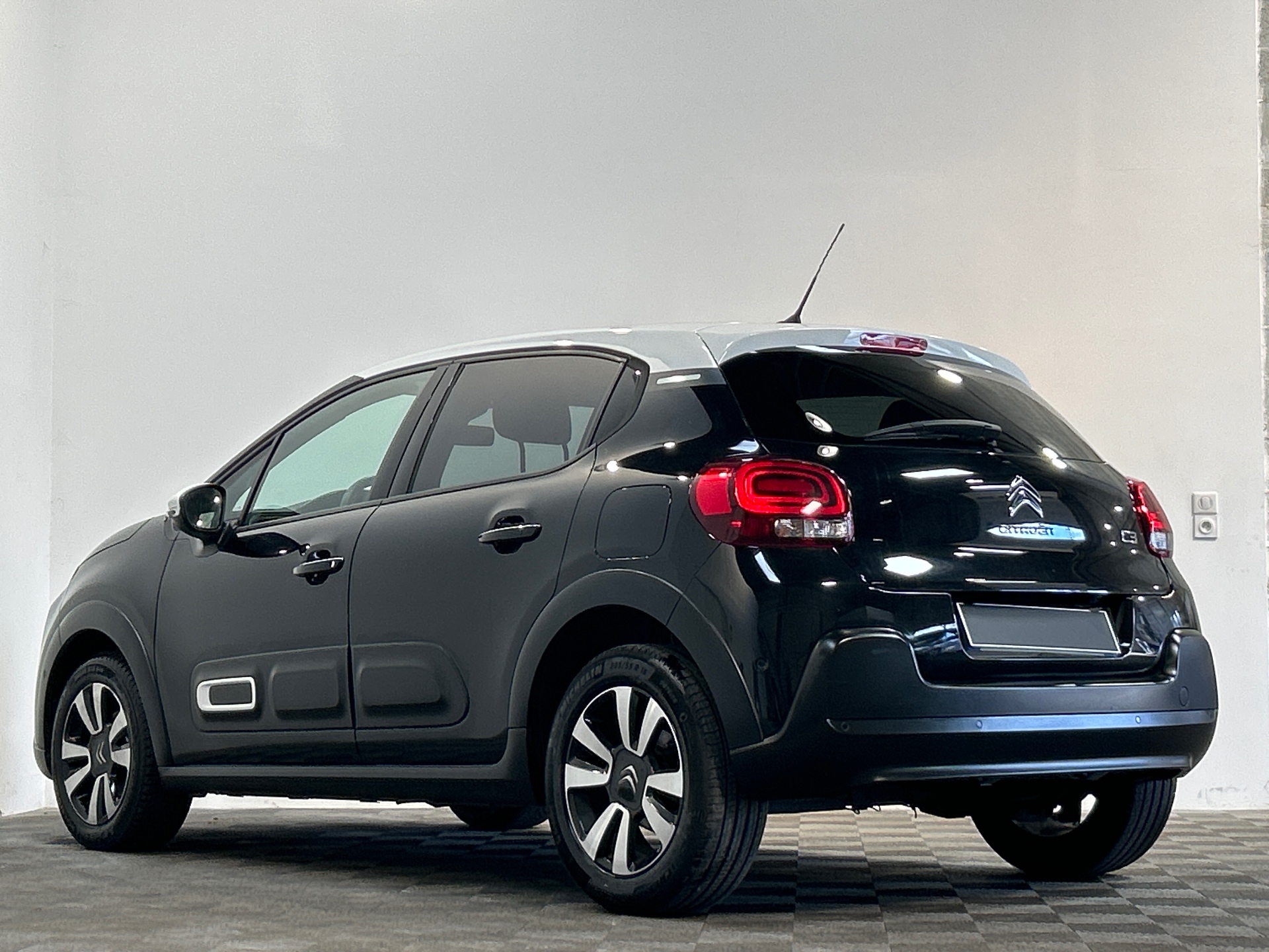 CITROEN C3 PT110 S&S BVM6 SHINE