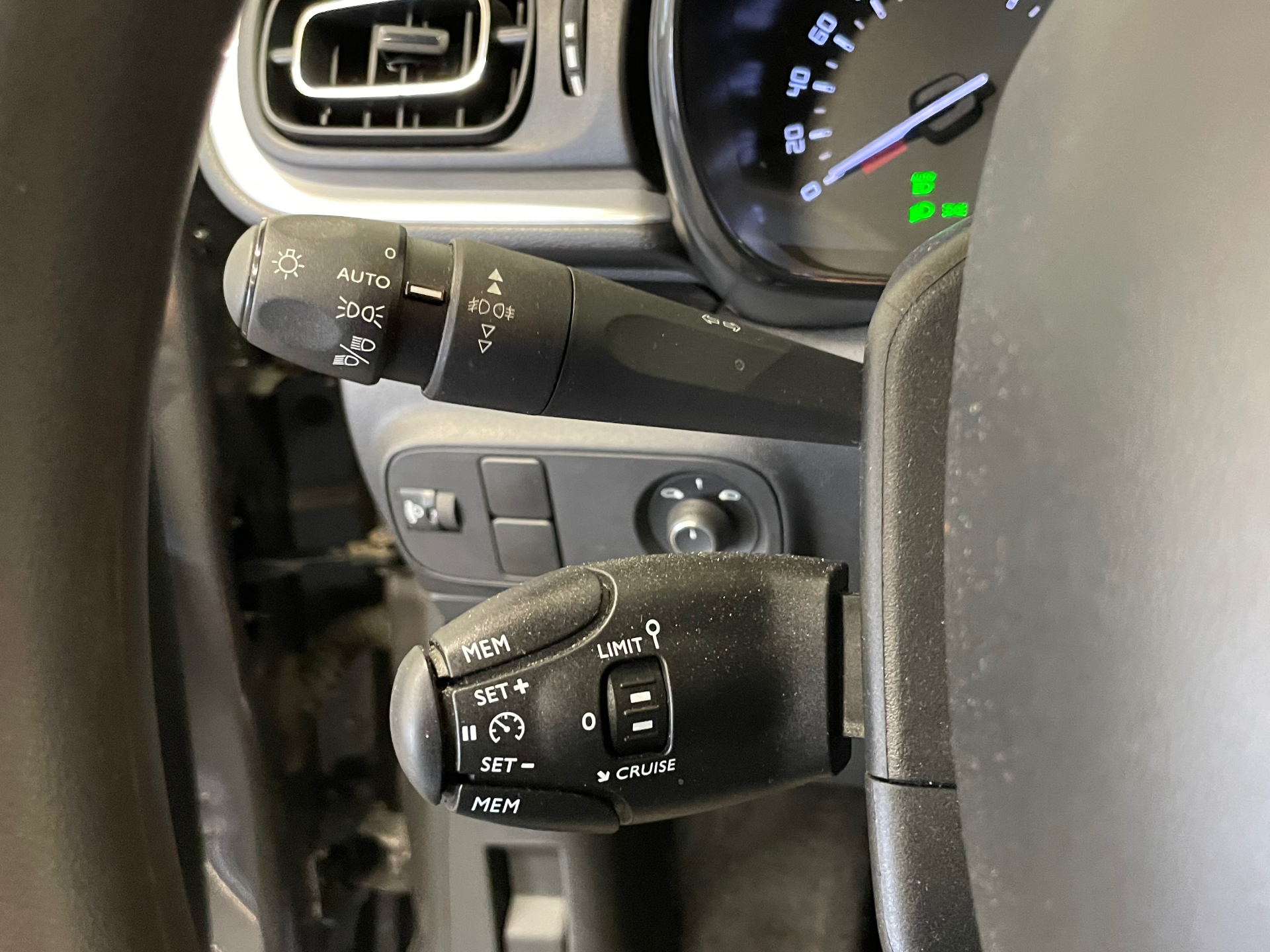 CITROEN C3 PureTech 110 S&S BVM6 Shine