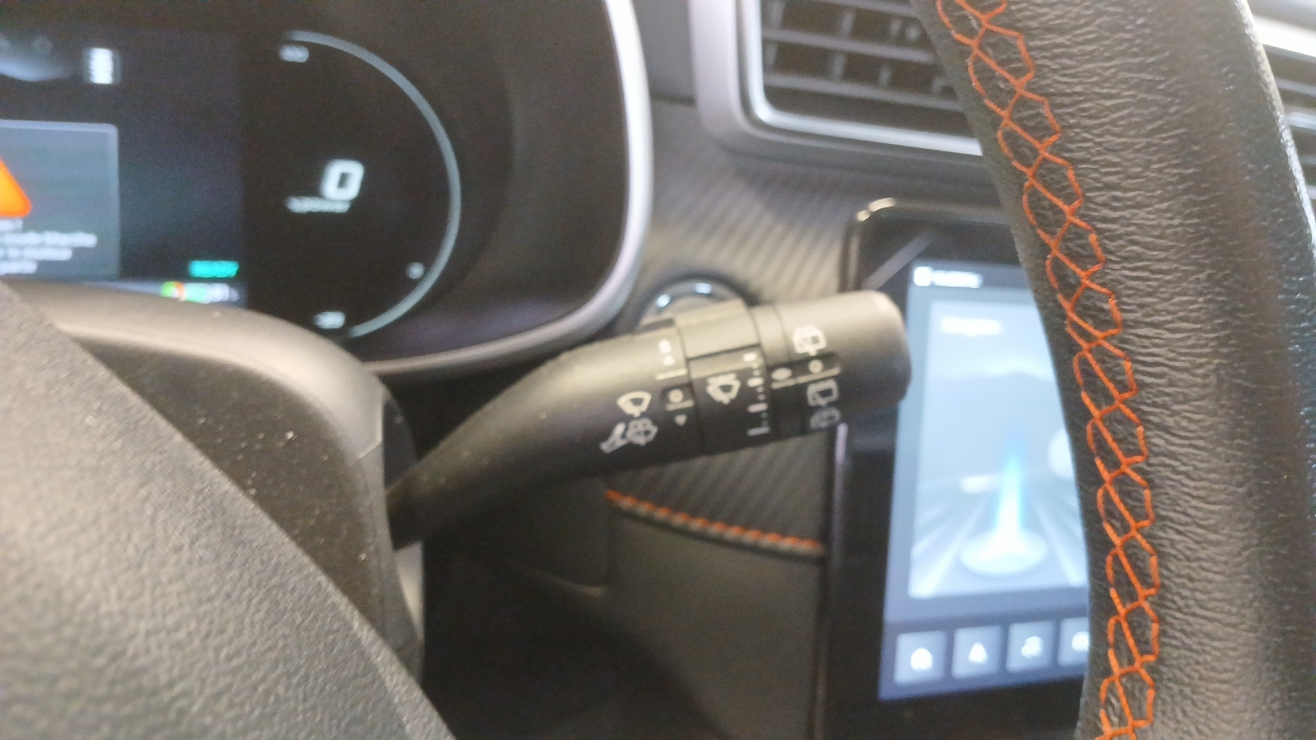 MG ZS ELECTRIQUE EV Autonomie Standard 51kWh - 130 kW 2WD Luxury