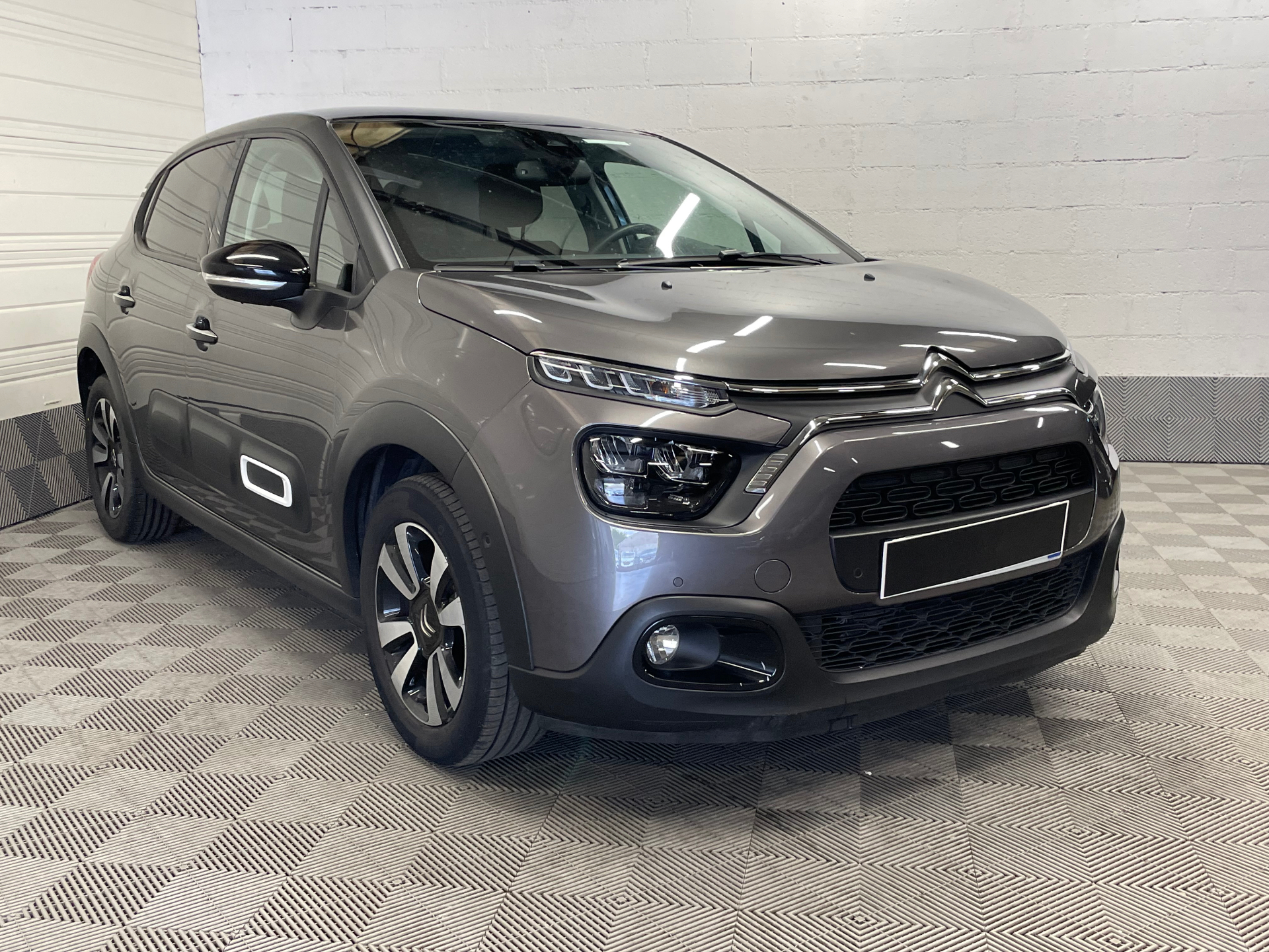 CITROEN C3 PureTech 110 S&S BVM6 Shine