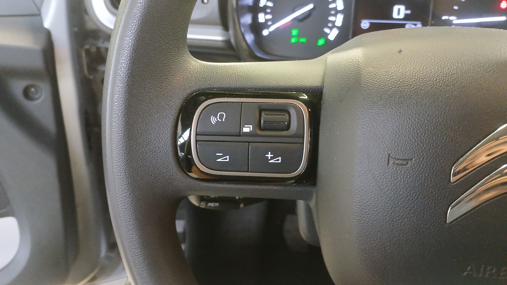 CITROEN C3 PURETECH 110 S&S BVM6 SHINE