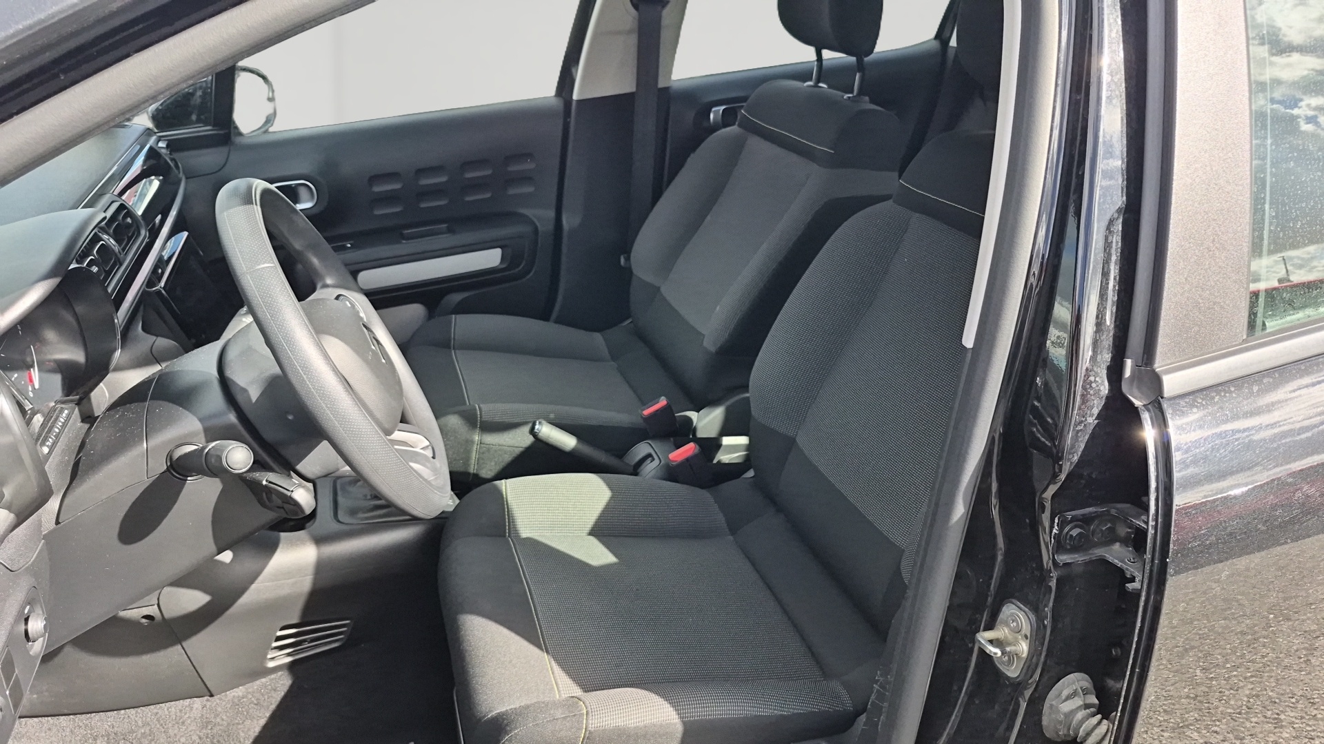 CITROEN C3 PTECH 110 S&S BVM6 FEEL PK