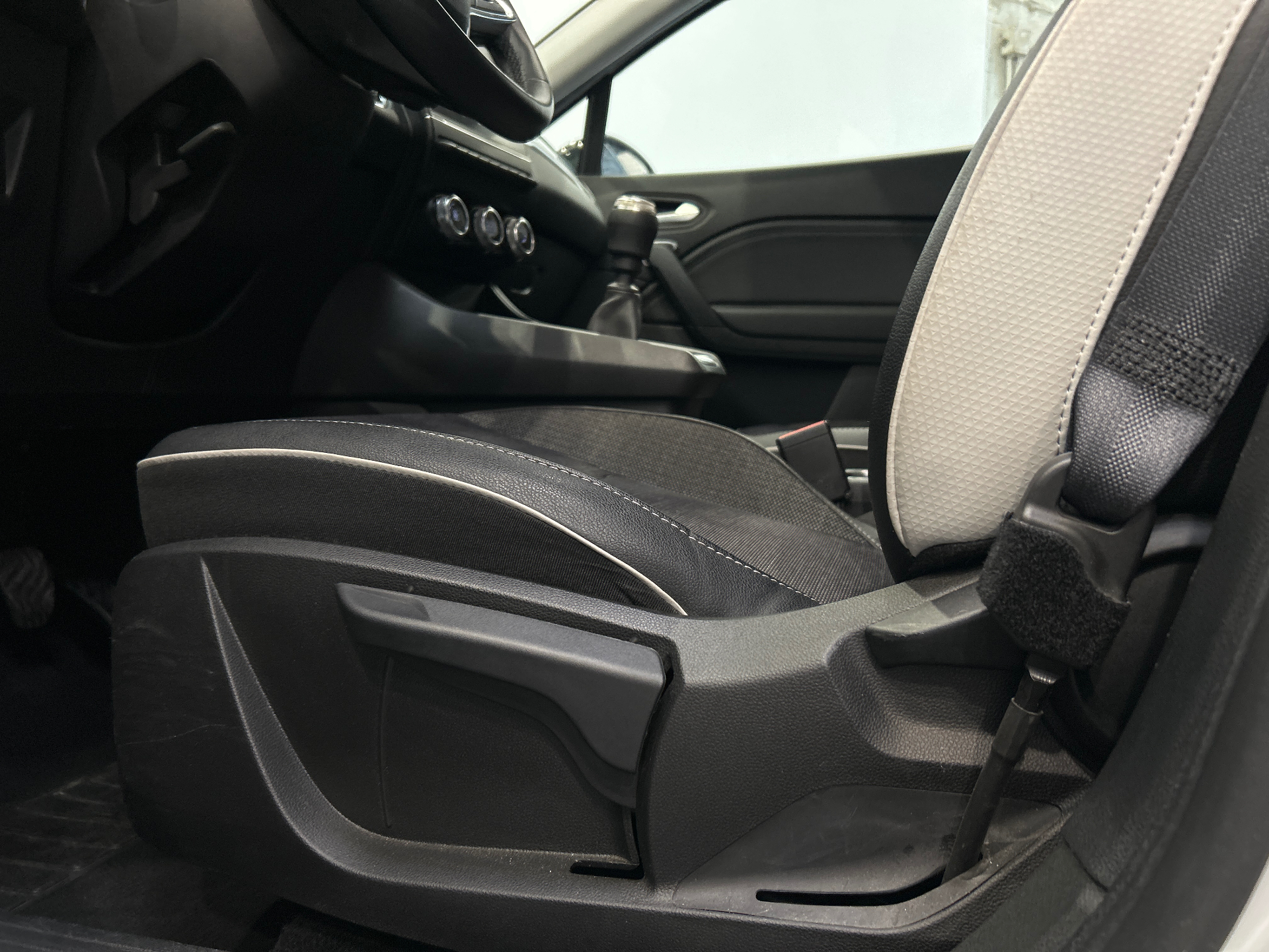 RENAULT CAPTUR techno TCe 90