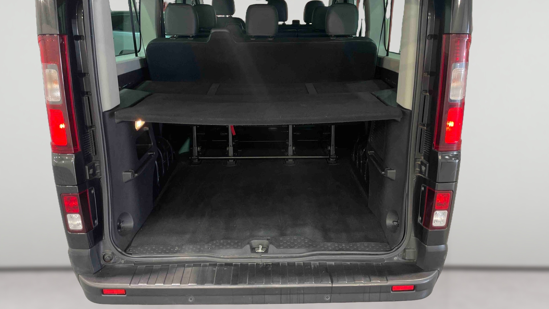 RENAULT TRAFIC L2 dCi 150 Energy S&S EDC Intens - 9 places