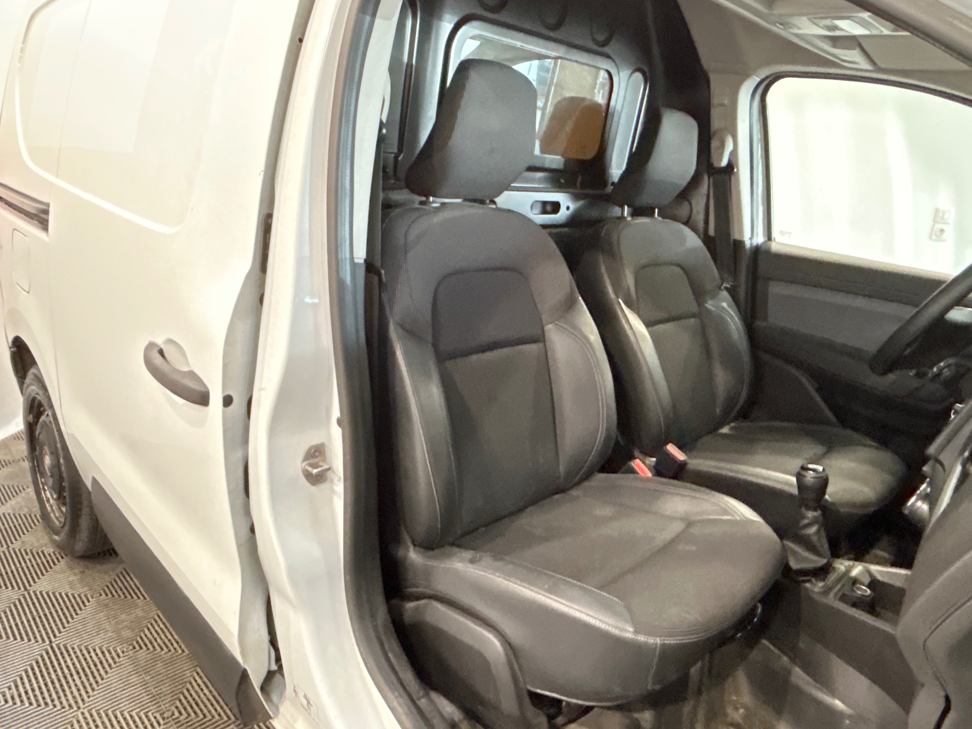 RENAULT EXPRESS VAN Confort Blue dCi 95 - 22