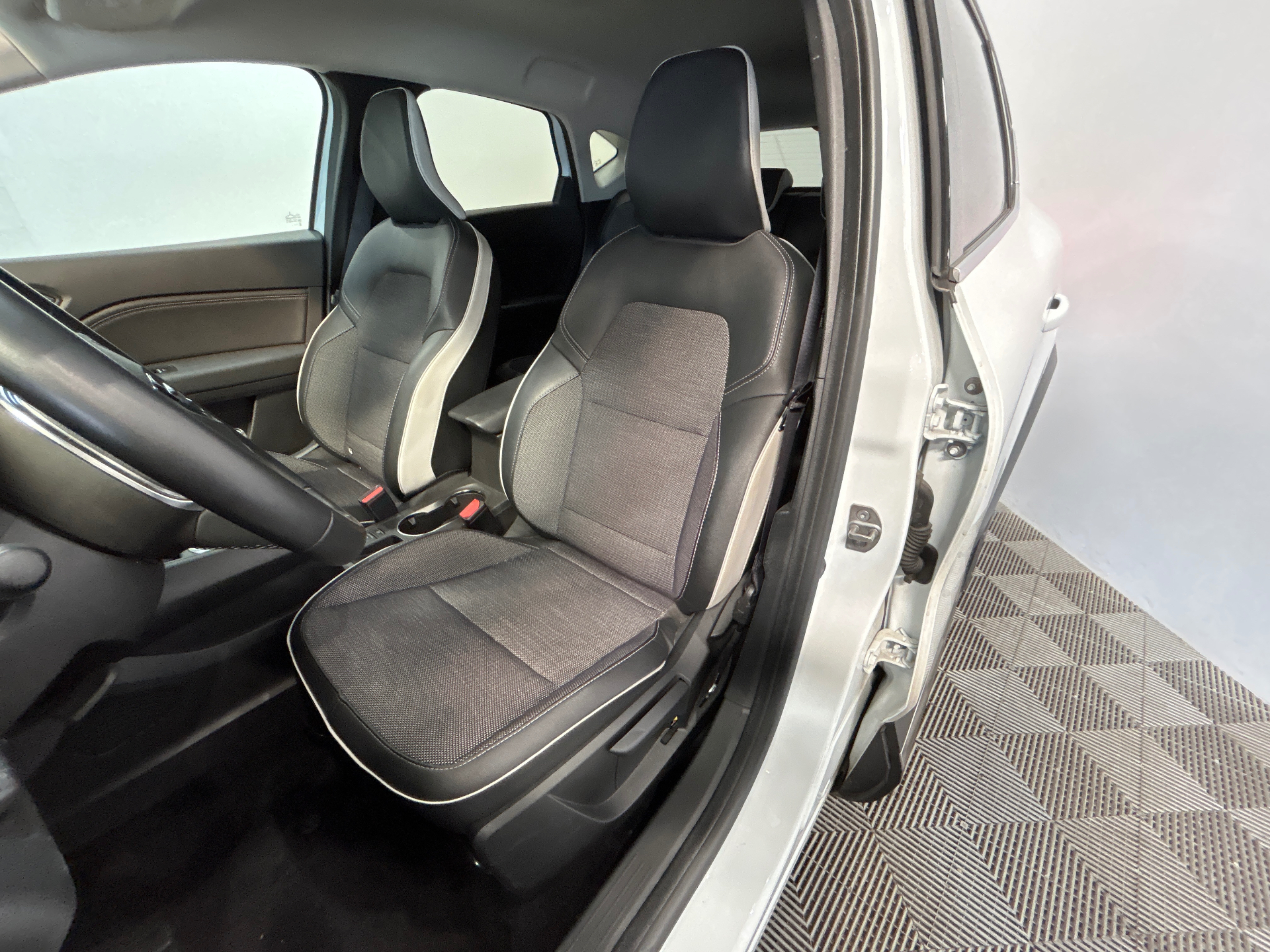 RENAULT CAPTUR techno TCe 90