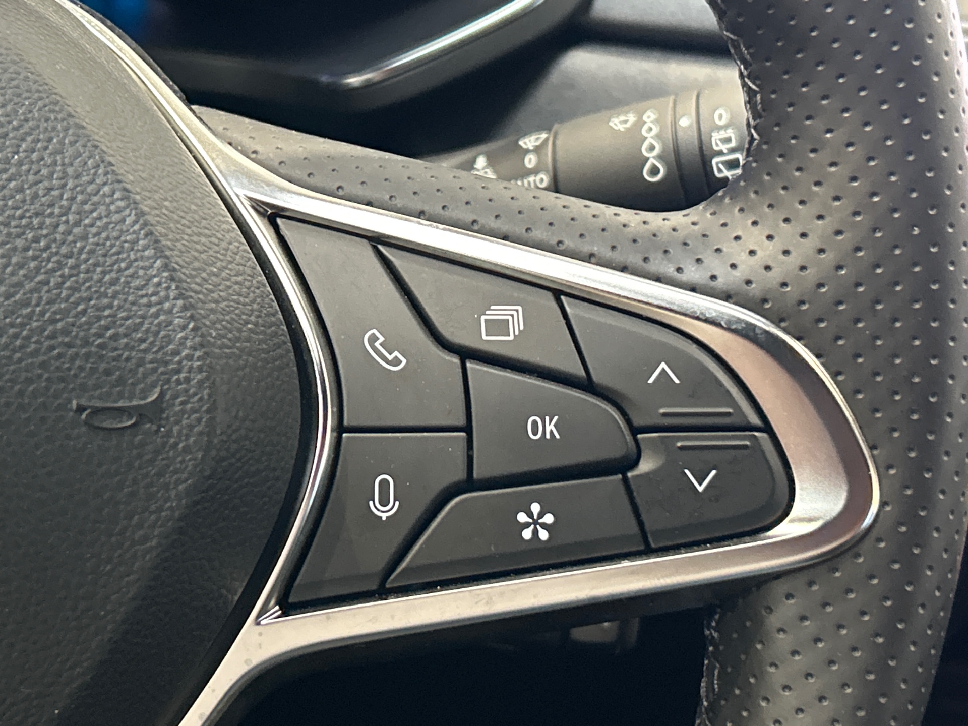 RENAULT CAPTUR E-Tech full hybrid 145 ch Techno