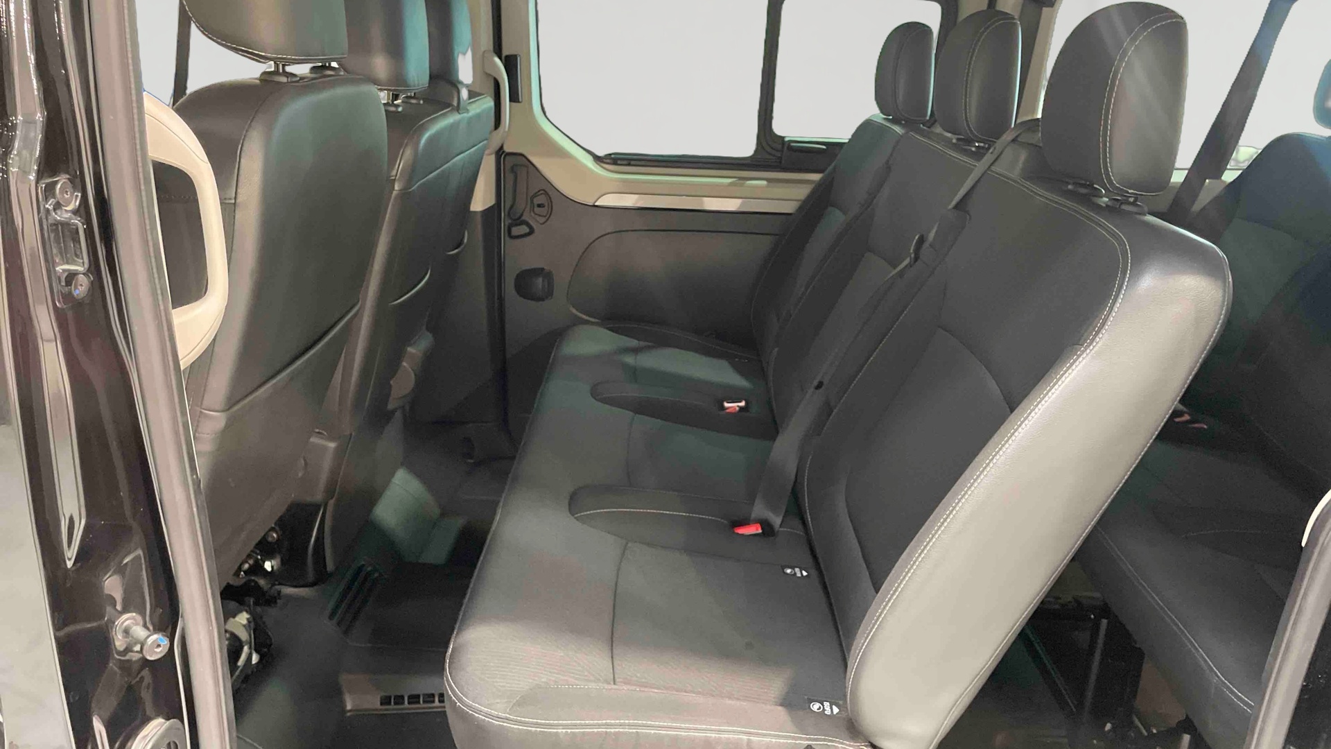 RENAULT TRAFIC L2 dCi 150 Energy S&S EDC Intens - 9 places