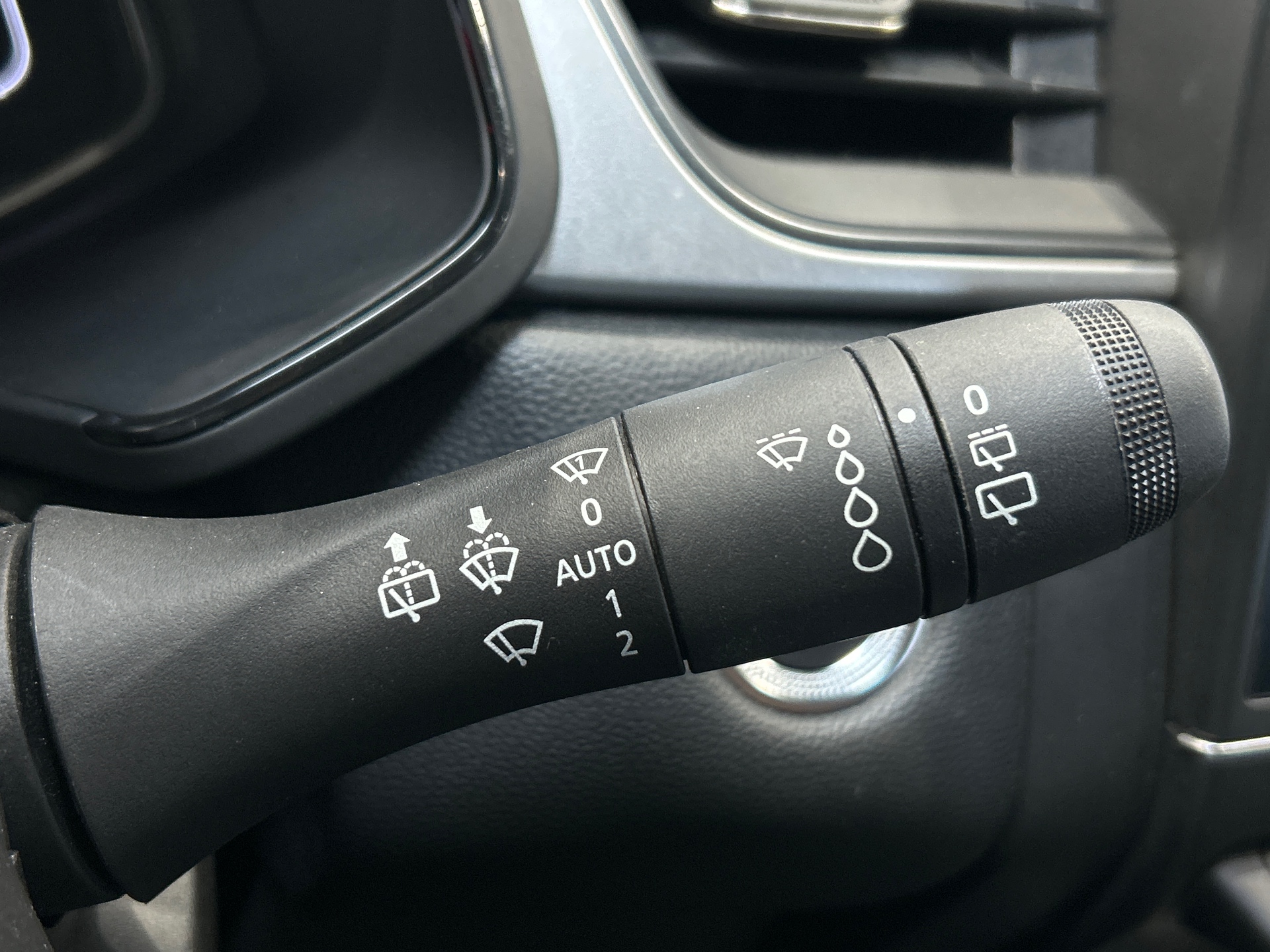 RENAULT CAPTUR techno TCe 90
