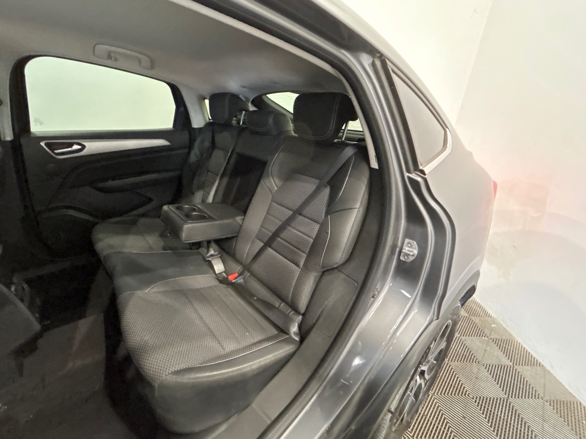 RENAULT ARKANA E-Tech 145 - 21B Intens