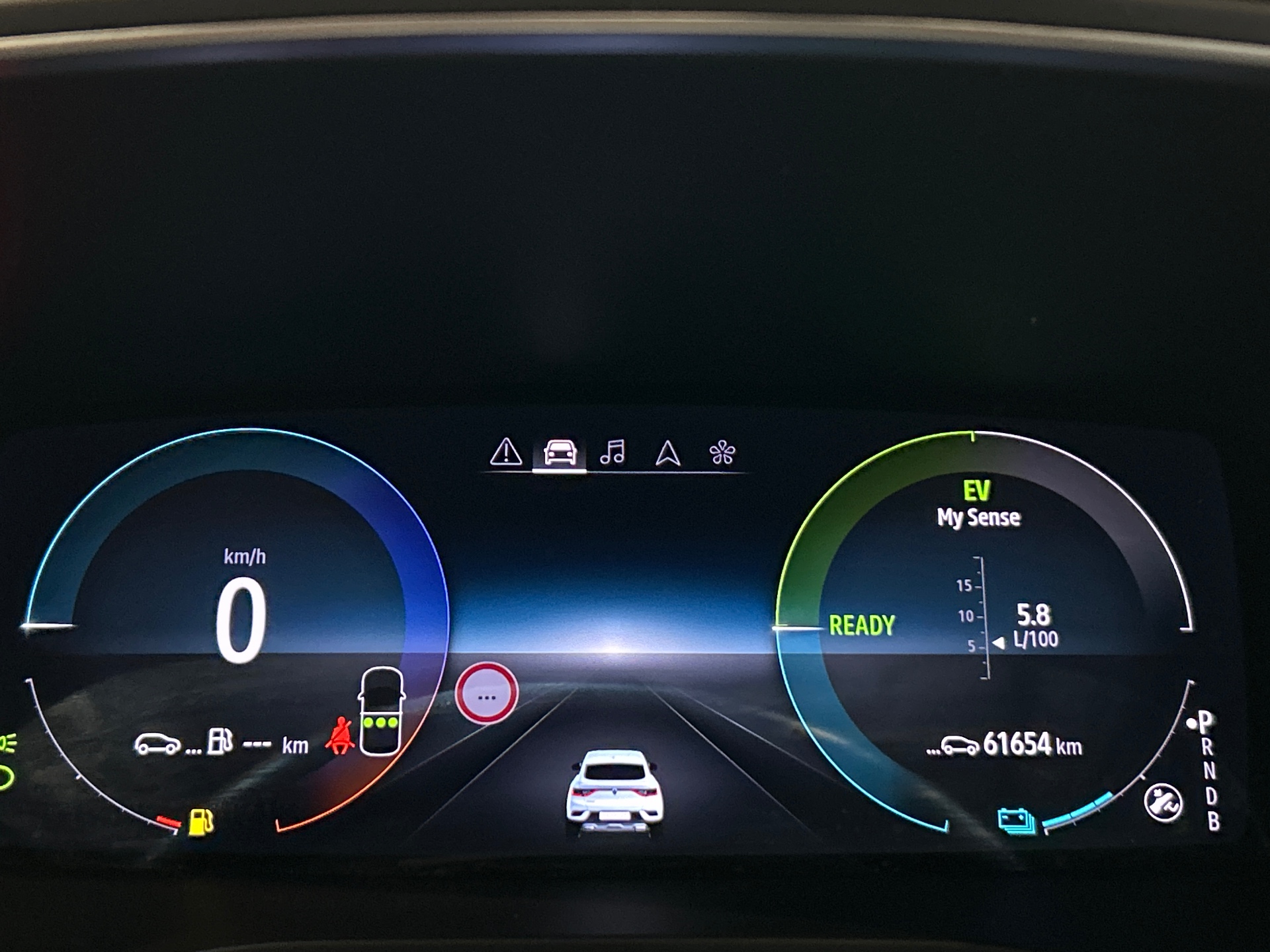 RENAULT ARKANA E-Tech 145 - 21B Intens