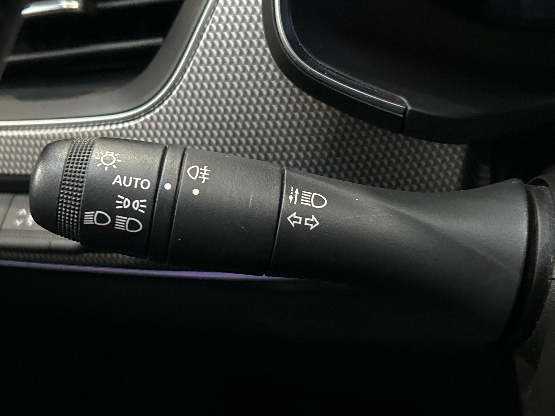 RENAULT ARKANA E-Tech 145 - 21B Intens