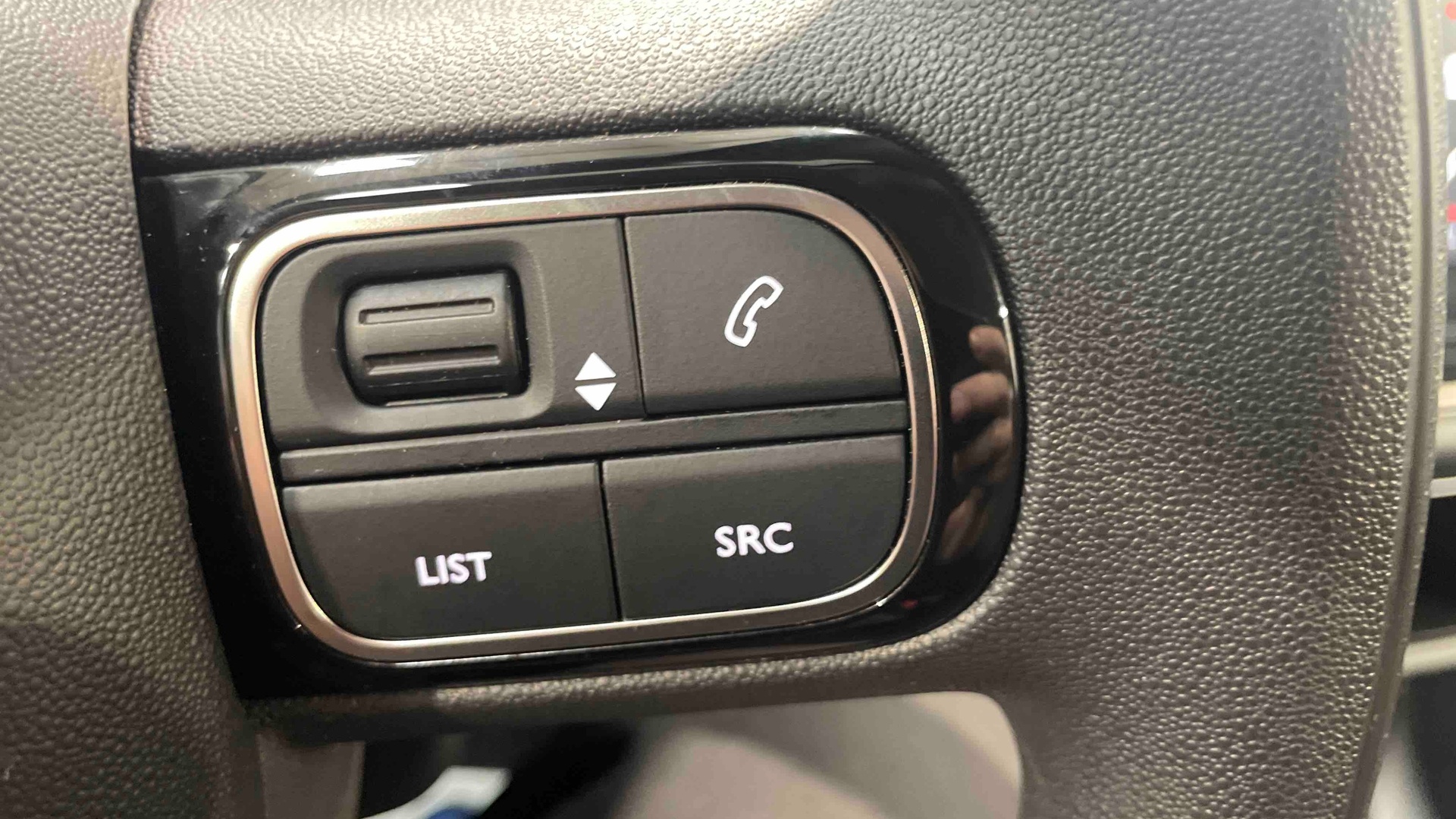 CITROEN C3 PureTech 110 S&S BVM6 Shine