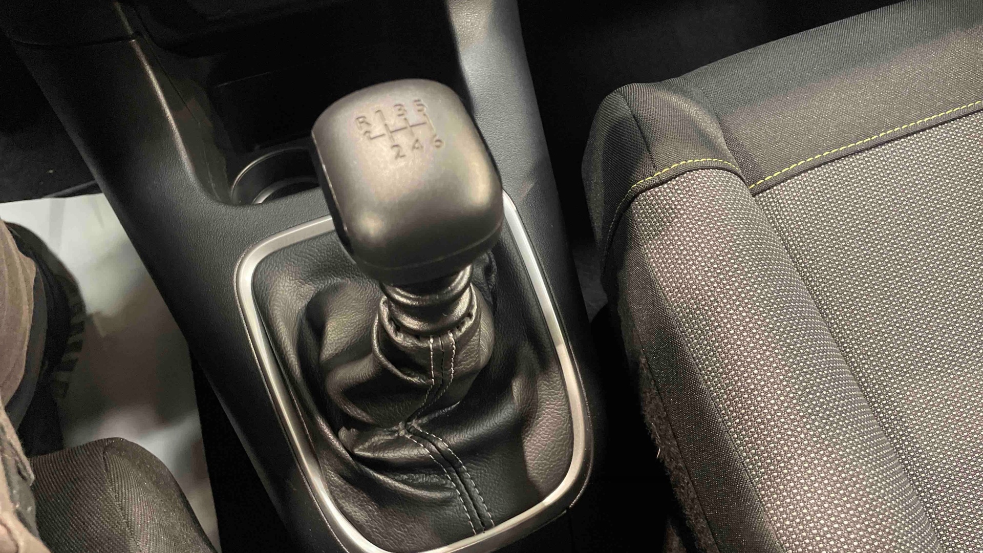 CITROEN C3 PureTech 110 S&S BVM6 Shine