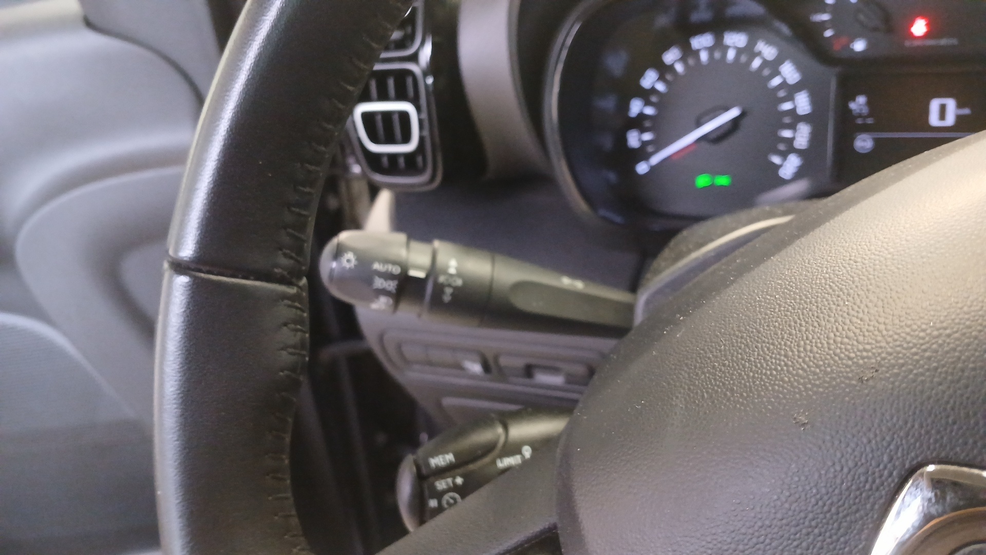 CITROEN C3 AIRCROSS PTECH110 S&S BVM6 FEELPK