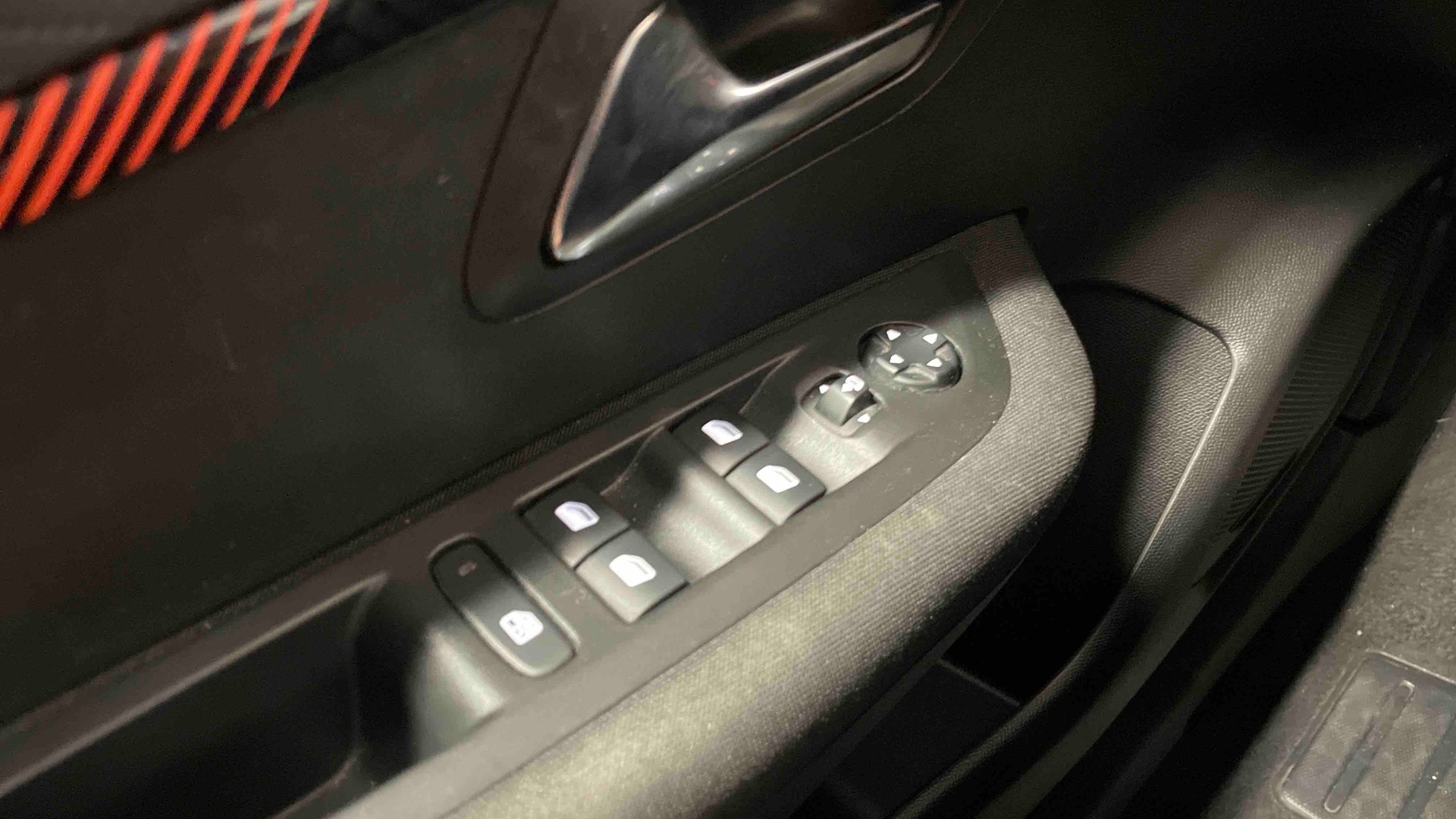 PEUGEOT 208 PureTech 75 S&S BVM5 Active Pack