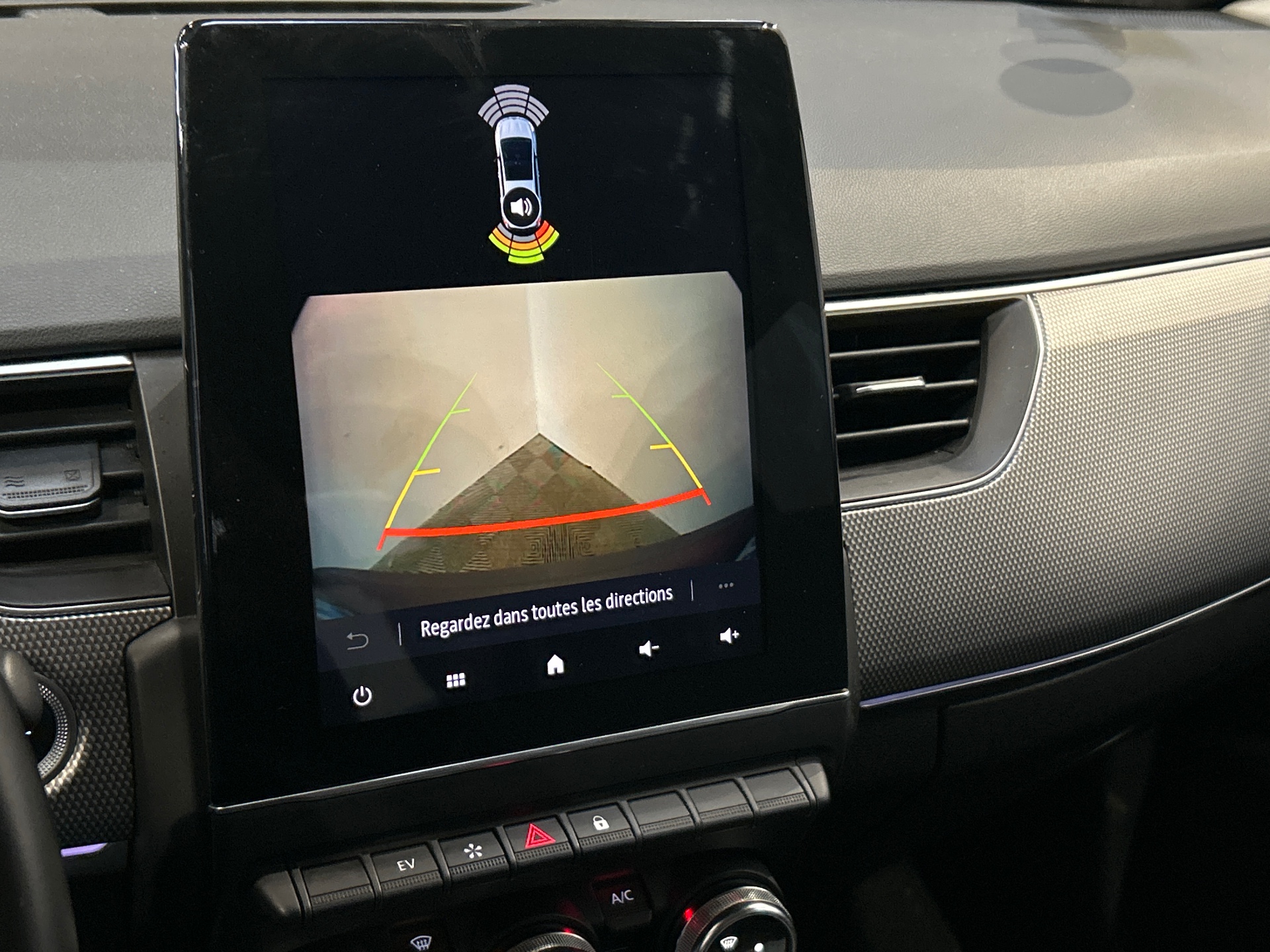 RENAULT ARKANA E-Tech 145 - 21B Intens