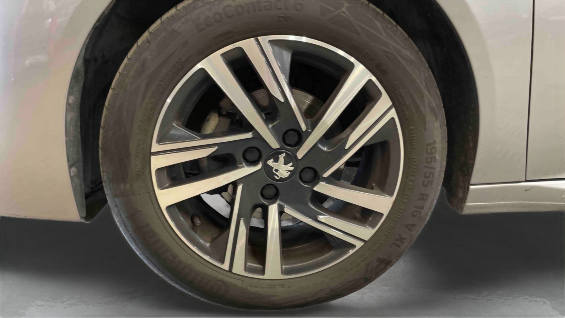 PEUGEOT 208 PureTech 75 S&S BVM5 Style