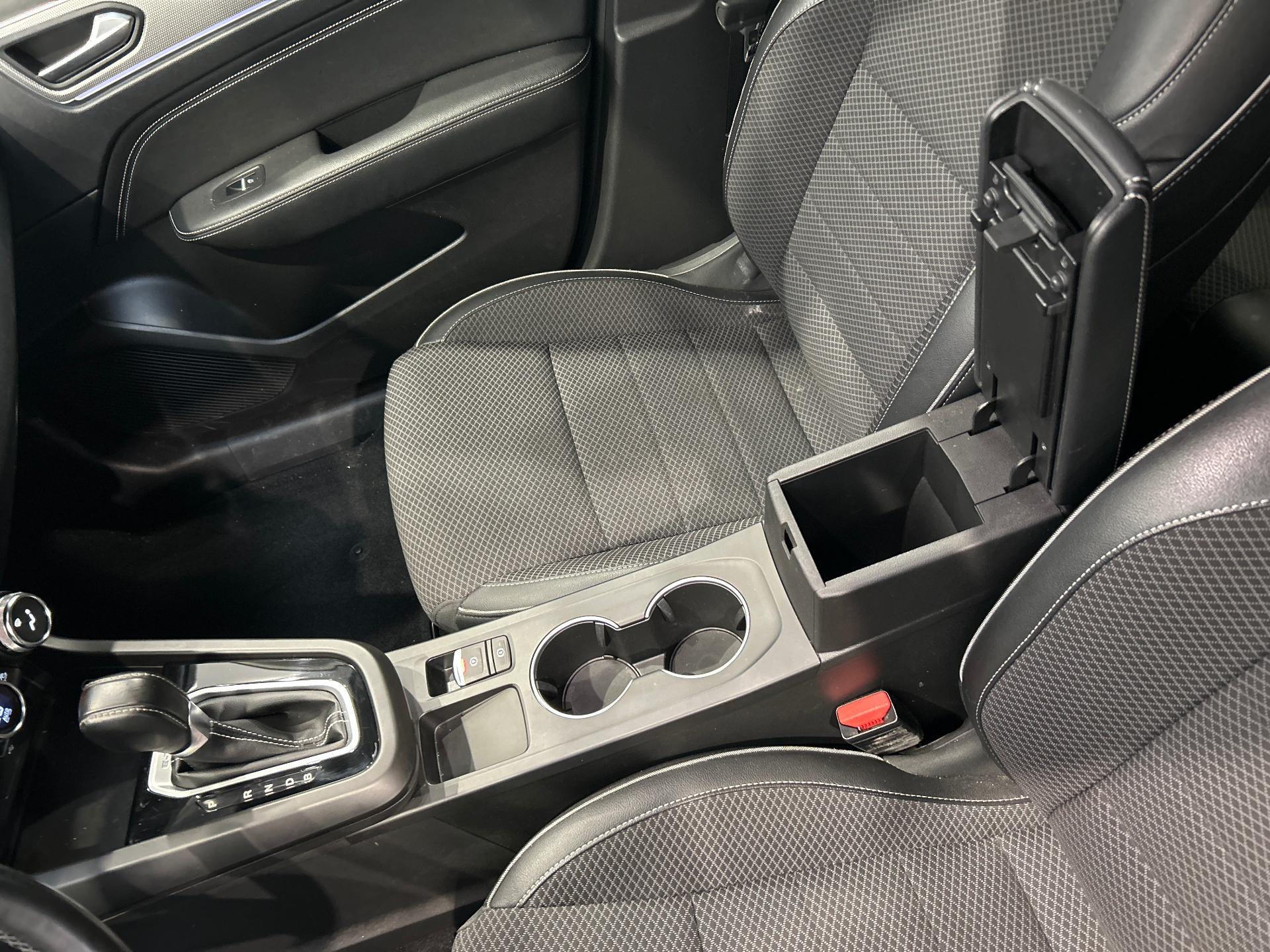 RENAULT ARKANA E-Tech 145 - 21B Intens