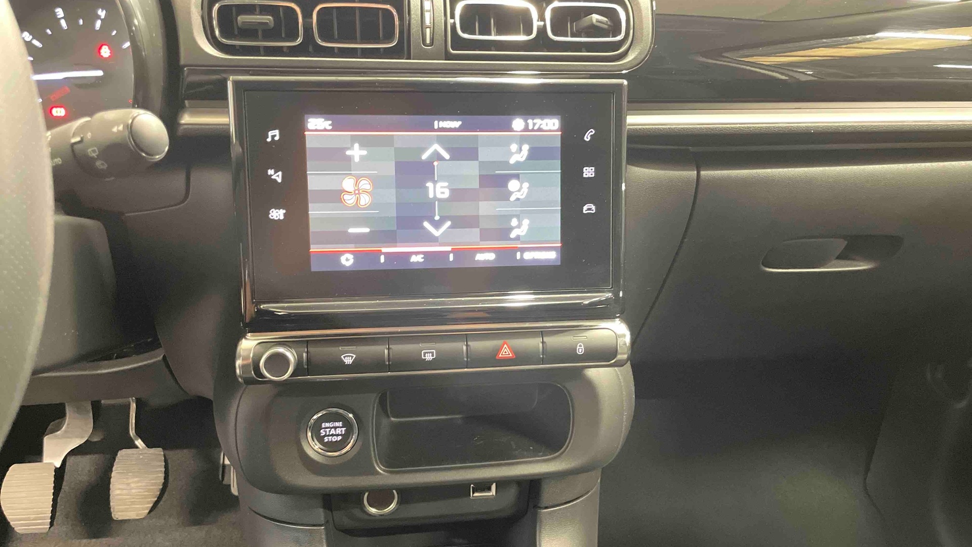 CITROEN C3 PureTech 110 S&S BVM6 Shine