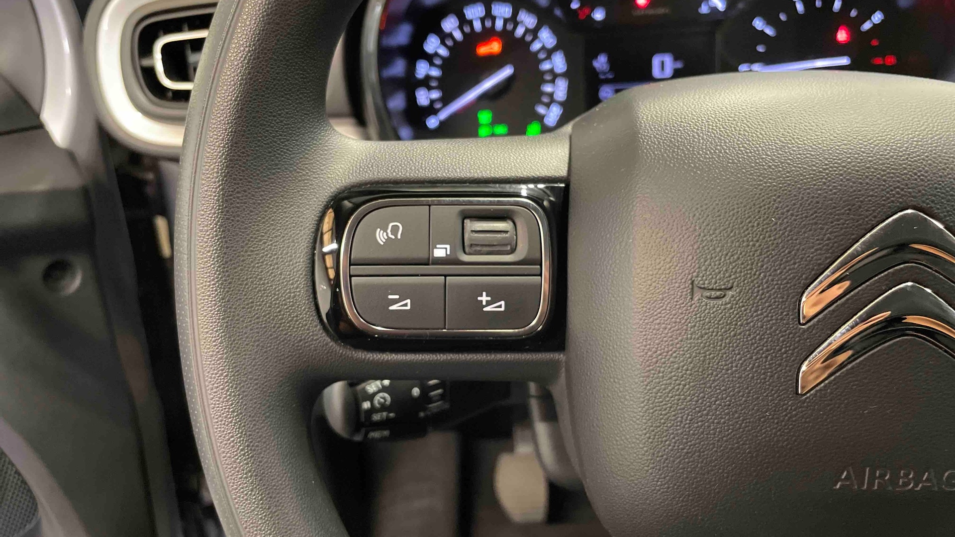 CITROEN C3 PureTech 110 S&S BVM6 Shine