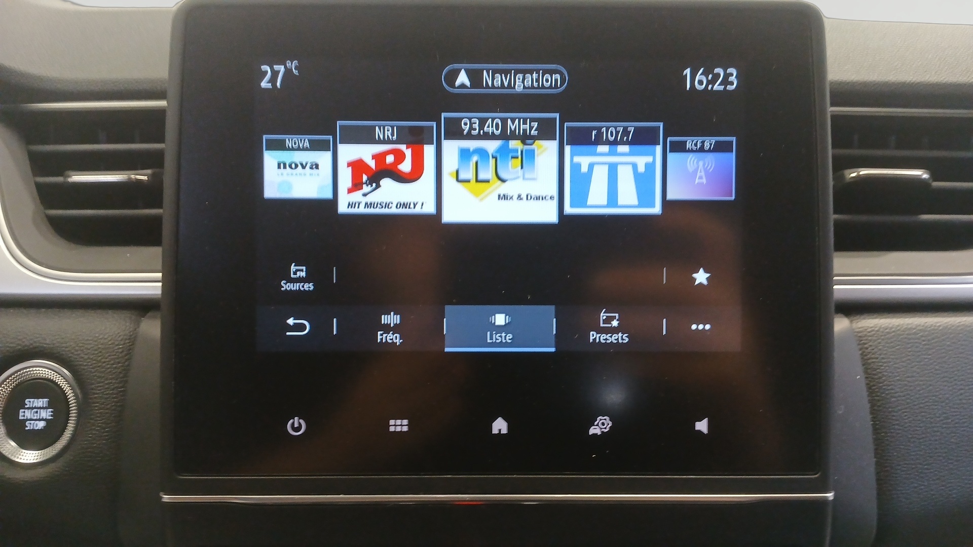 RENAULT CAPTUR E-Tech full hybrid 145 Techno