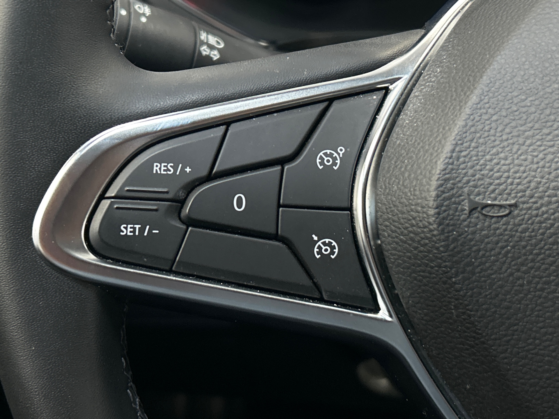 RENAULT CAPTUR E-Tech full hybrid 145 Techno