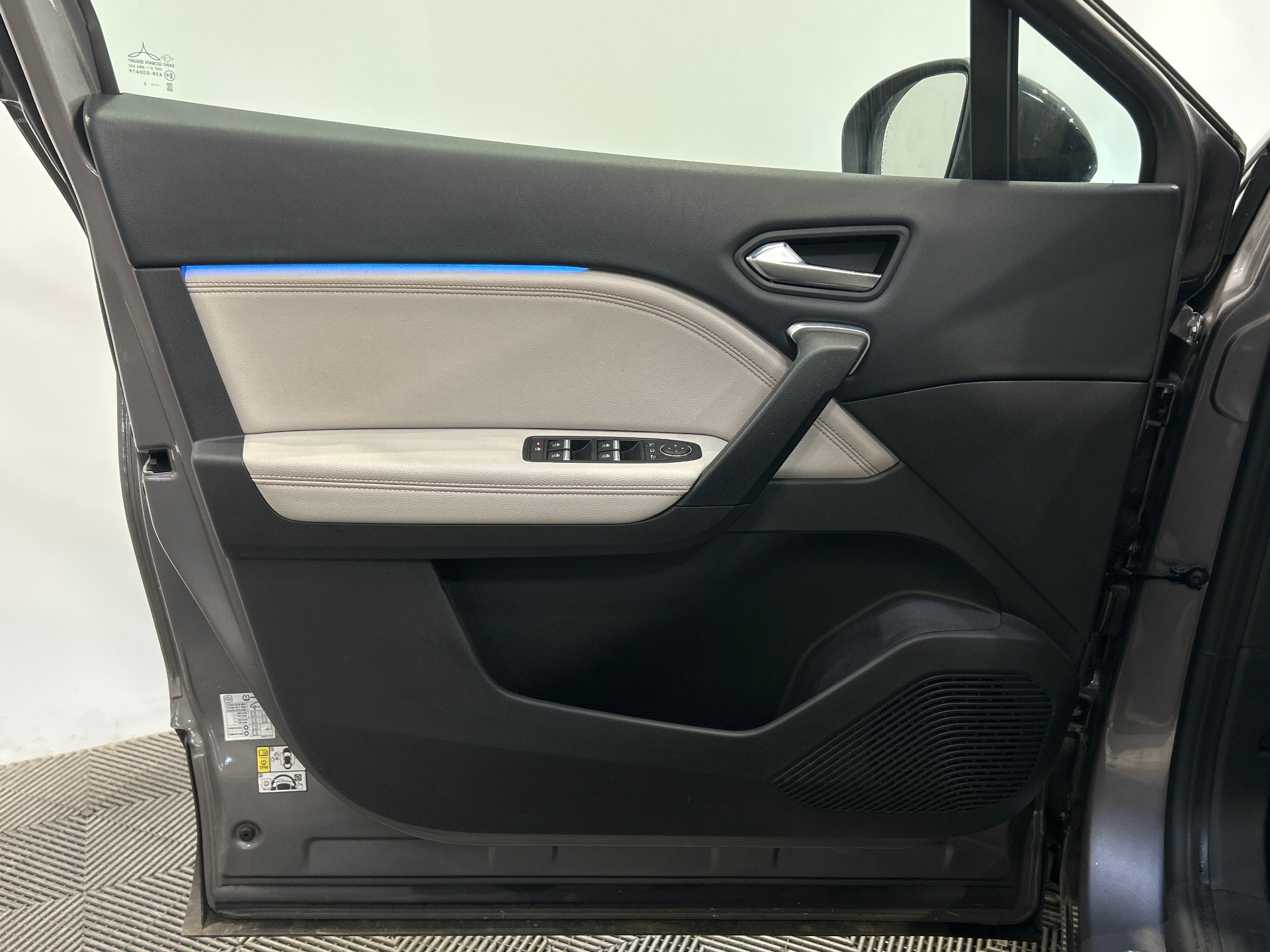RENAULT CAPTUR E-Tech full hybrid 145 Iconic