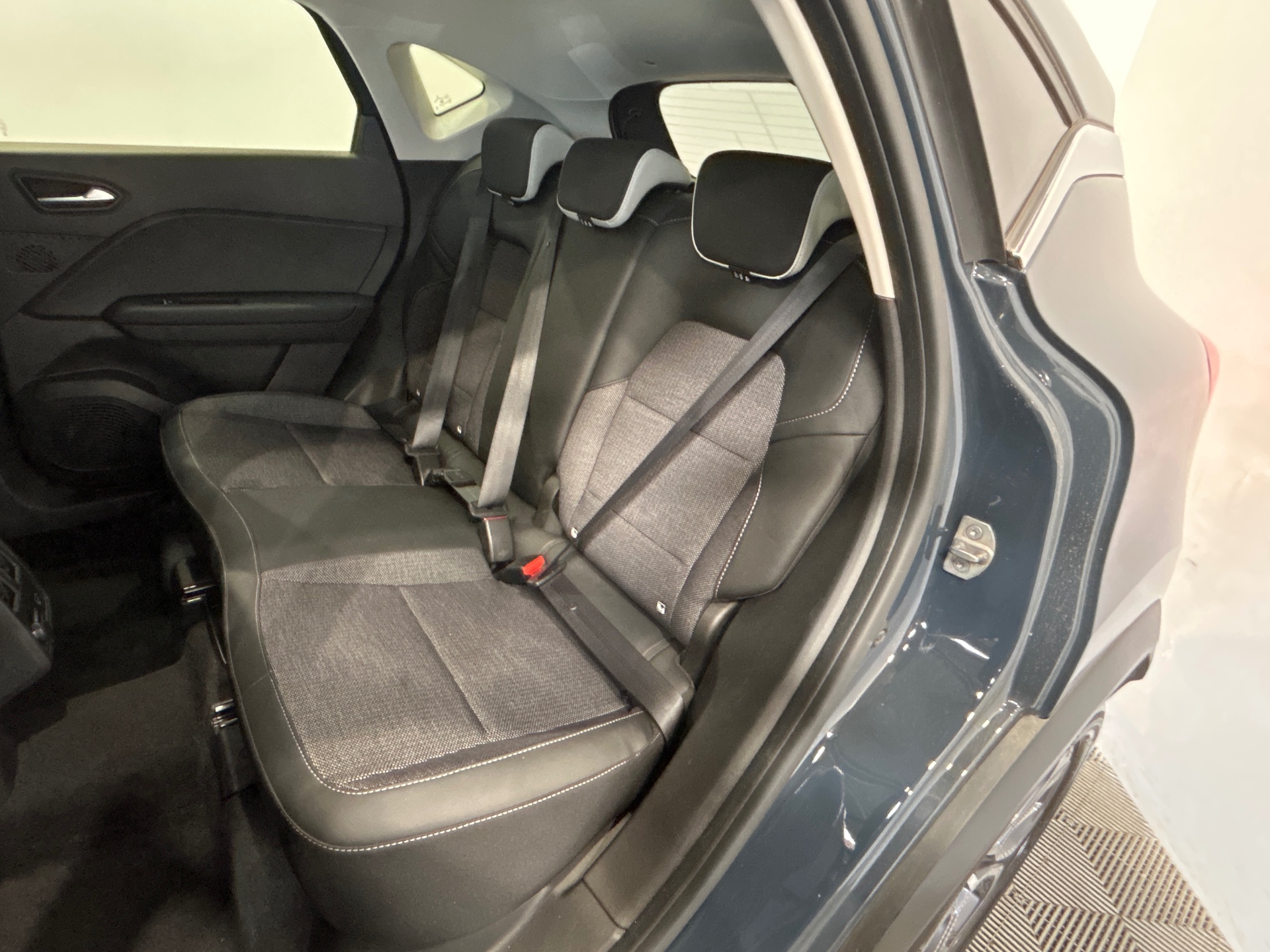RENAULT CAPTUR E-Tech full hybrid 145 Techno