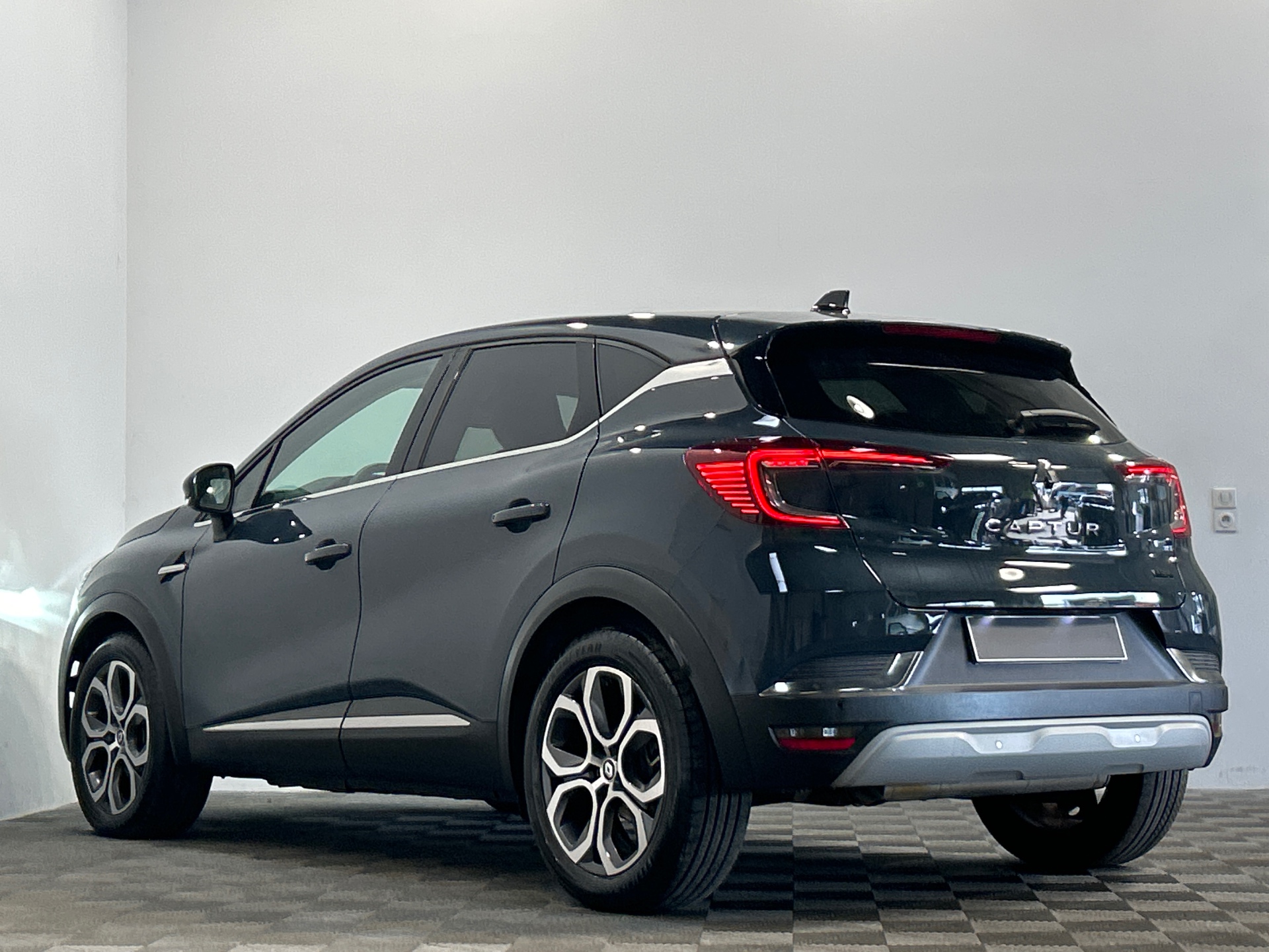 RENAULT CAPTUR E-Tech full hybrid 145 Techno