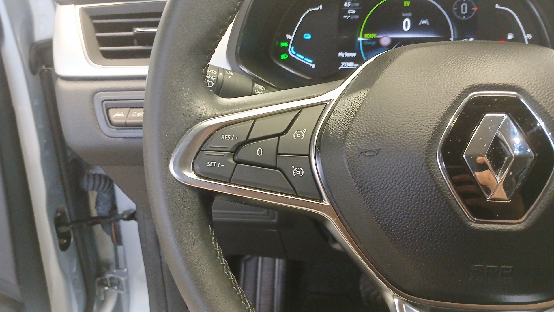 RENAULT CAPTUR E-Tech full hybrid 145 Techno