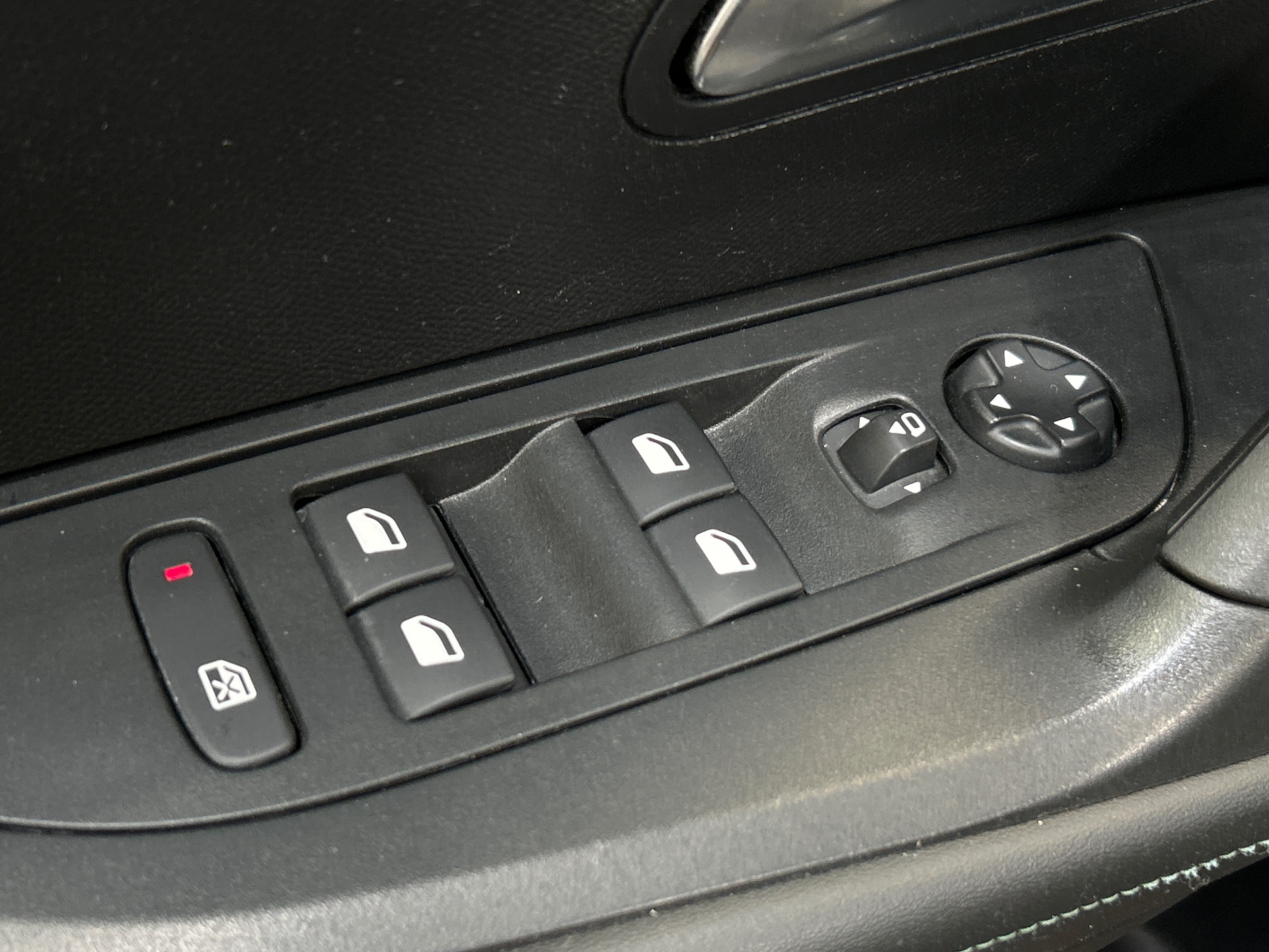 PEUGEOT 2008 PureTech 130 S&S BVM6 Allure Pack