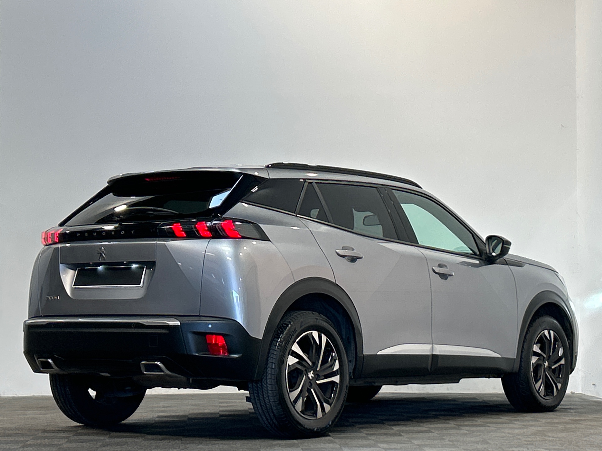 PEUGEOT 2008 PureTech 130 S&S BVM6 Allure Pack