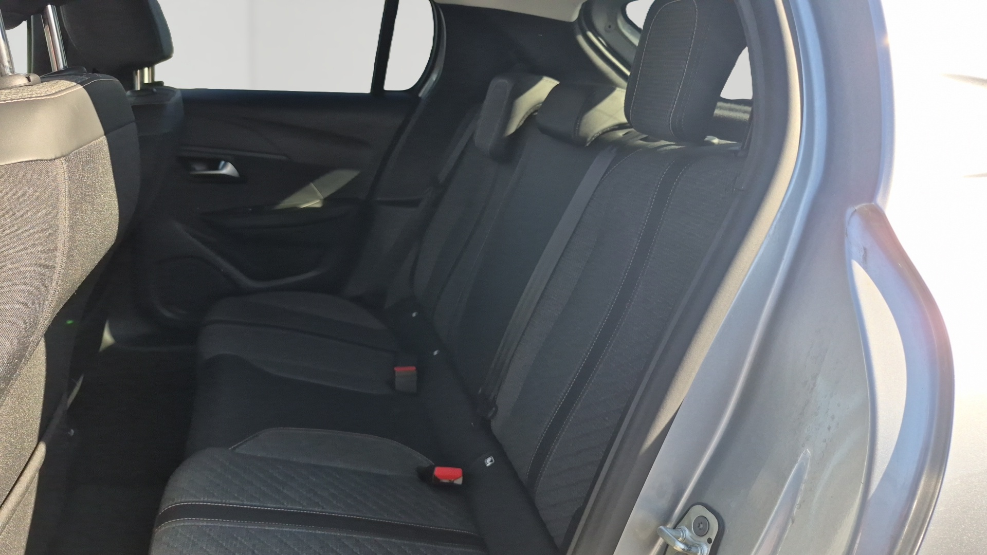 PEUGEOT 208 ALLURE PURETECH 100 S&S BVM6