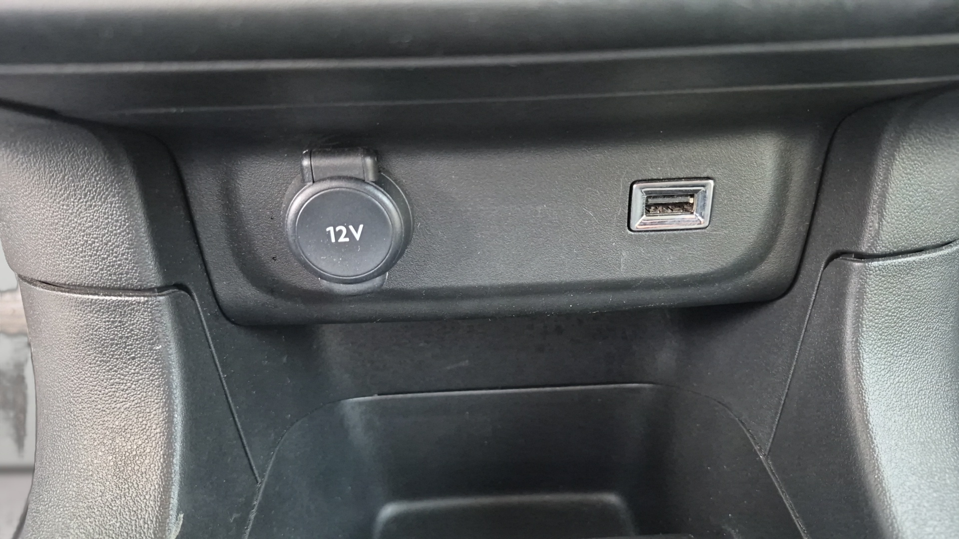 CITROEN C3 PureTech 110 S&S BVM6 Shine