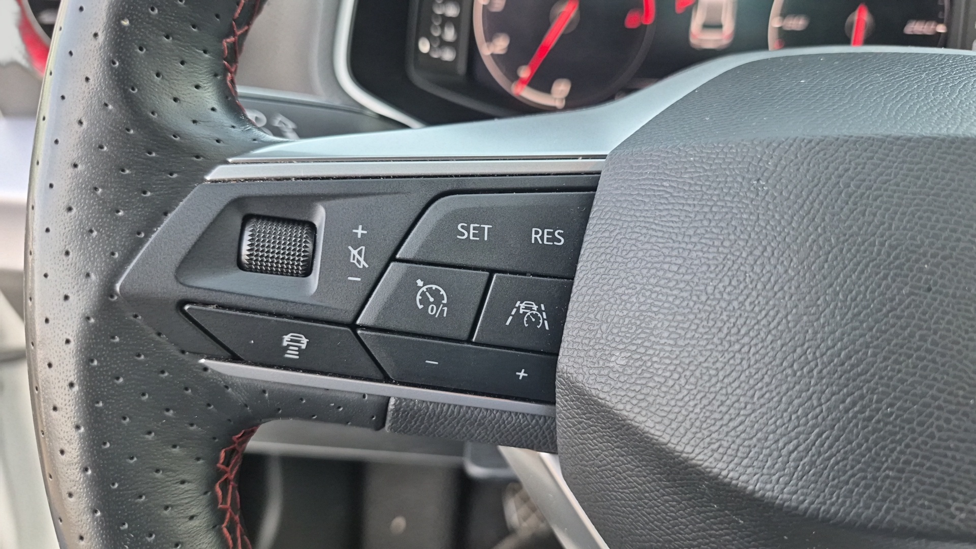 SEAT IBIZA Version FR 1.0 TSI 110